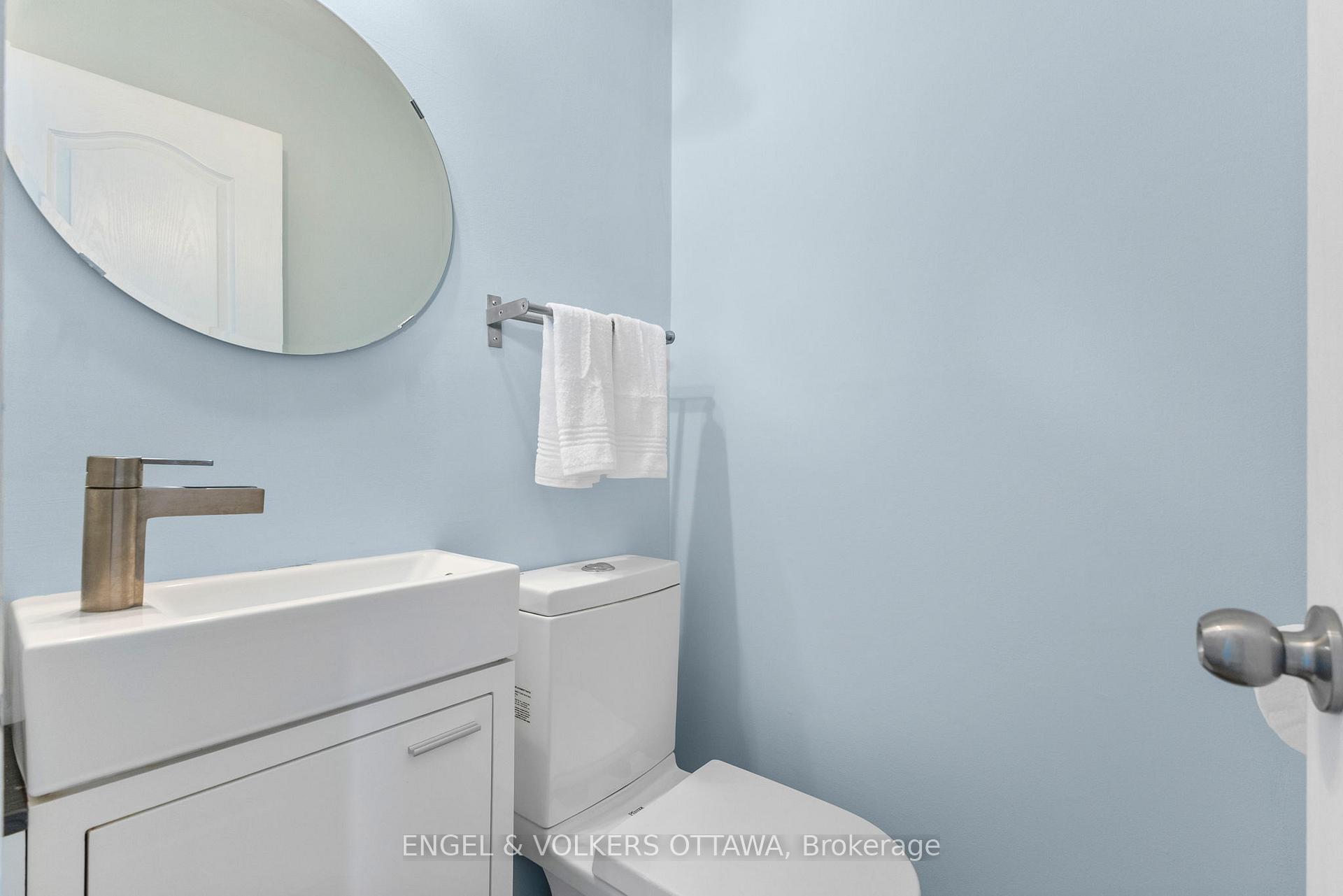 Photo 14 of 1387 Perez Crescent, Ottawa, Carson Grove — HOMEH