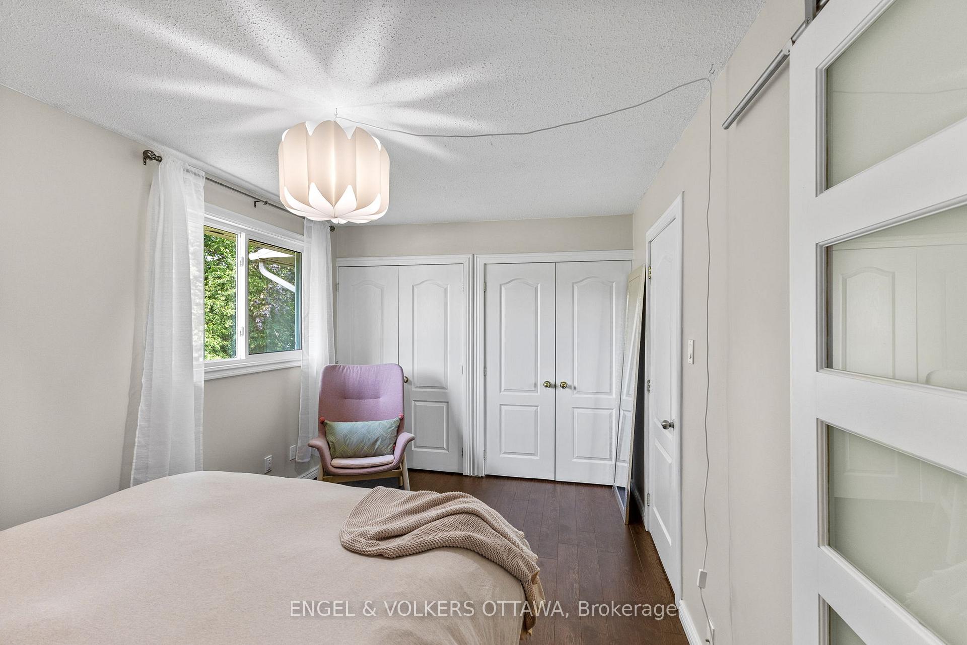 Photo 17 of 1387 Perez Crescent, Ottawa, Carson Grove — HOMEH