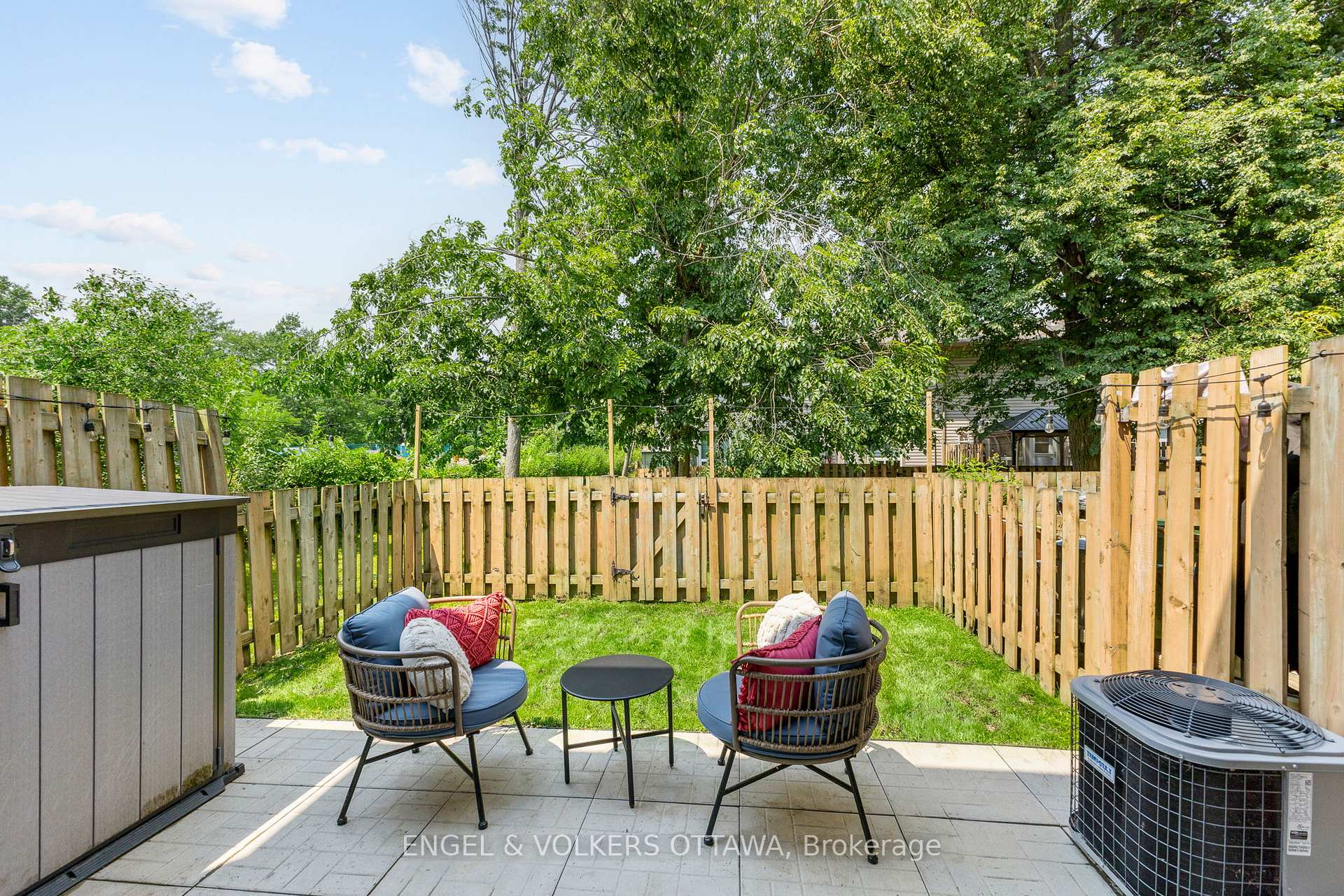 Photo 30 of 1387 Perez Crescent, Ottawa, Carson Grove — HOMEH