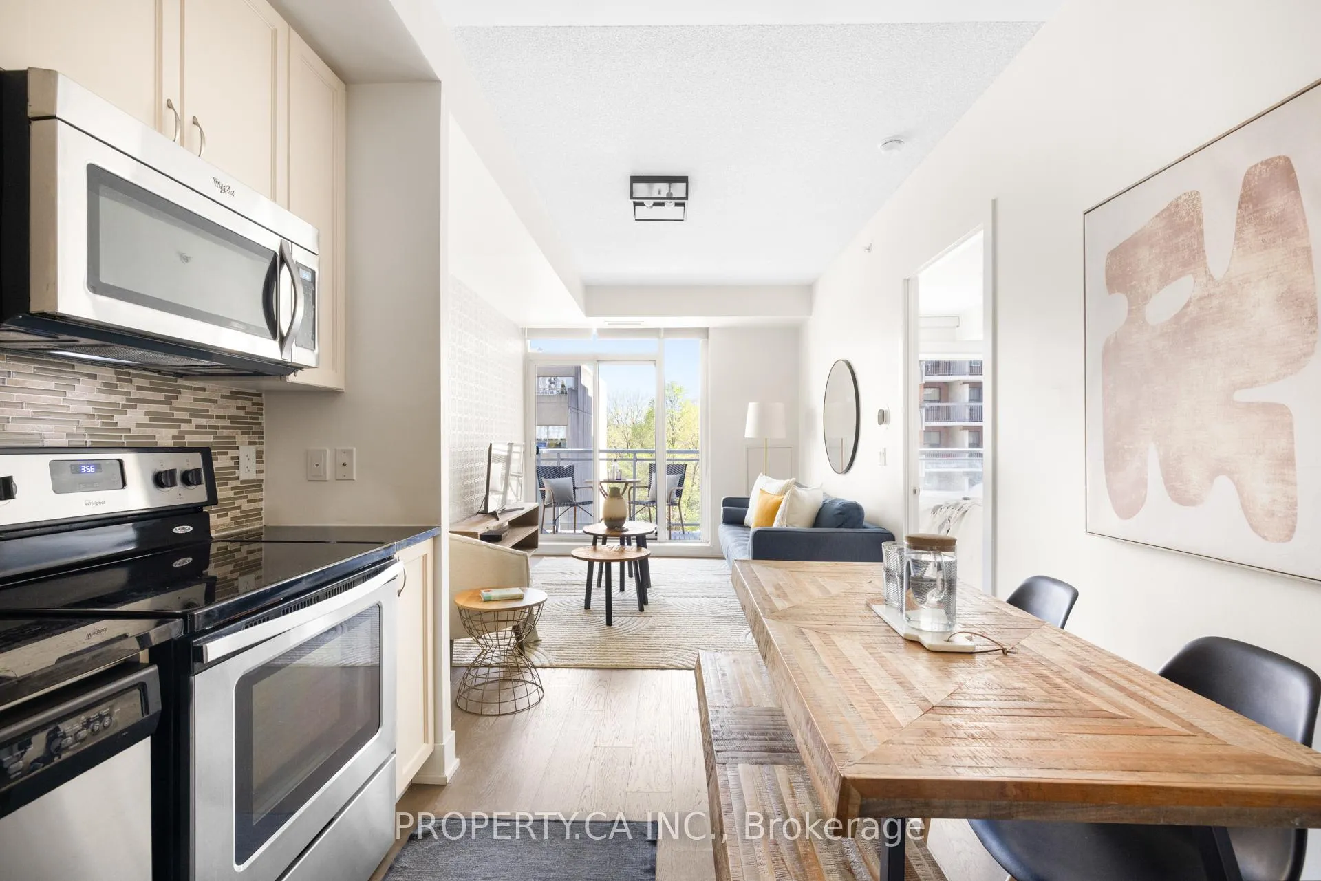 Photo 9 of Unit 404, 68 Merton Street, Toronto, Mount Pleasant West — HOMEH