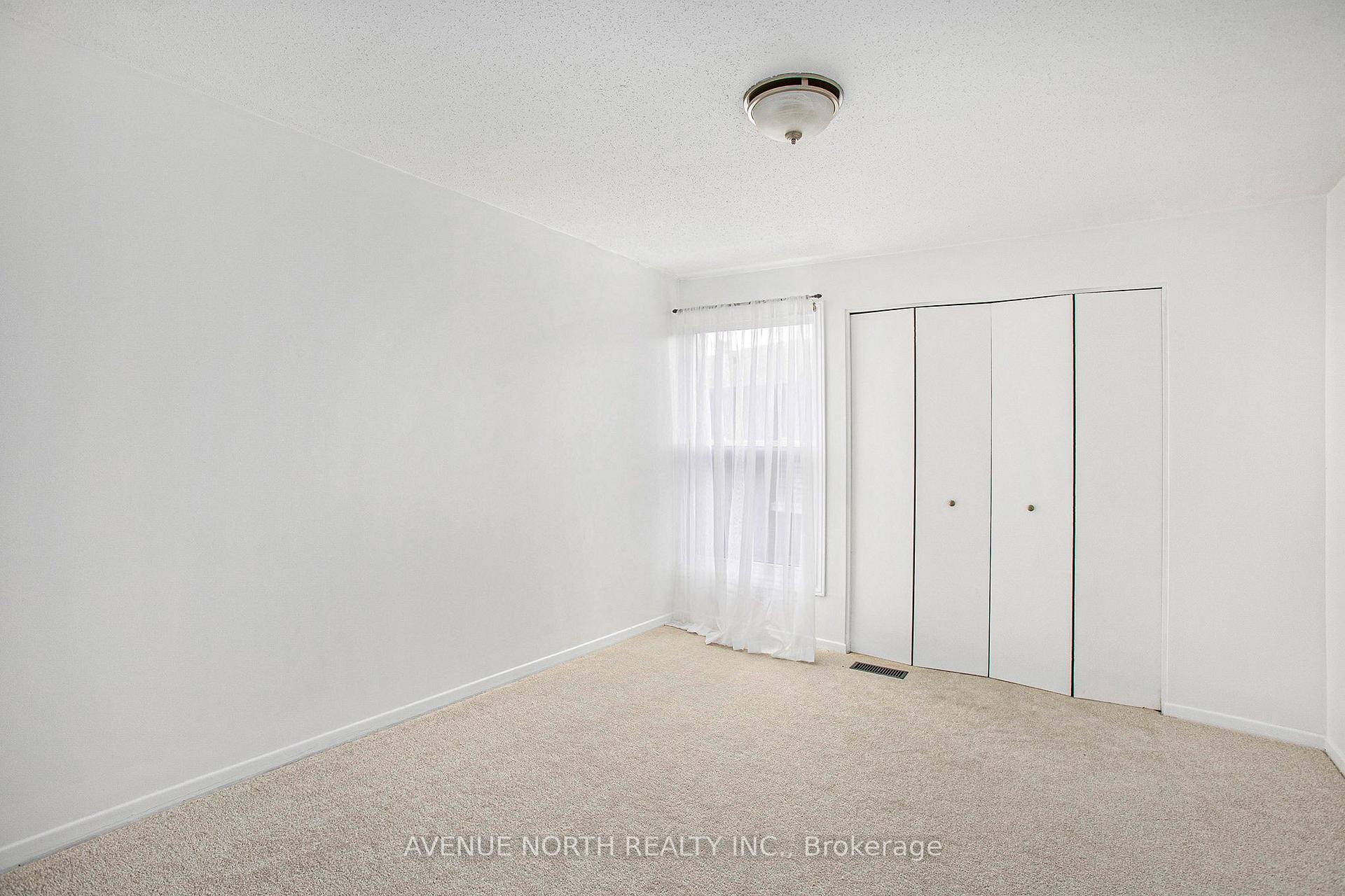 Photo 13 of 767 A Springland Drive, Ottawa, Mooneys Bay/Riverside Park — HOMEH
