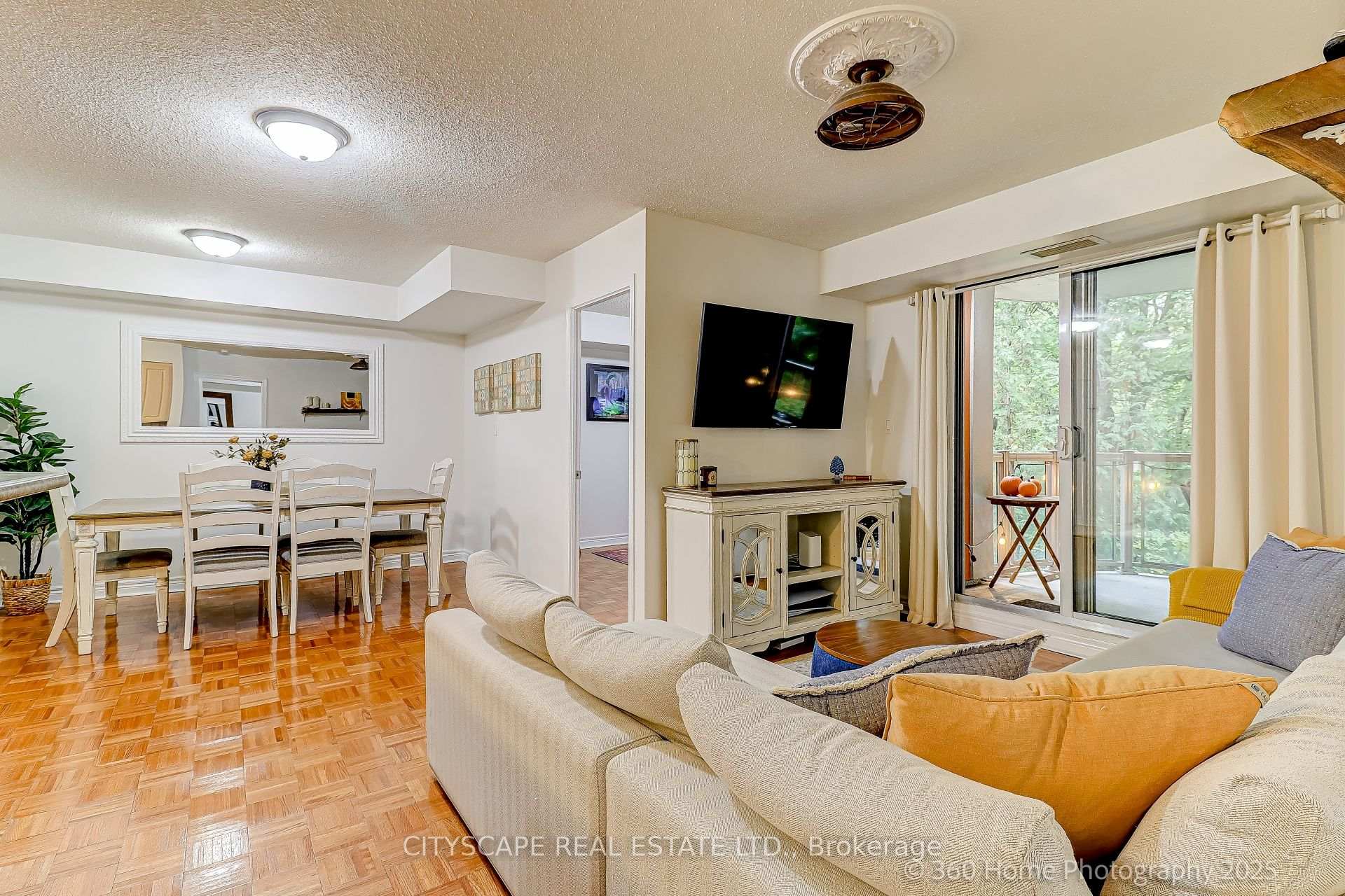 Photo 7 of Unit 101, 245 Pine Grove Road, Vaughan, Islington Woods — HOMEH