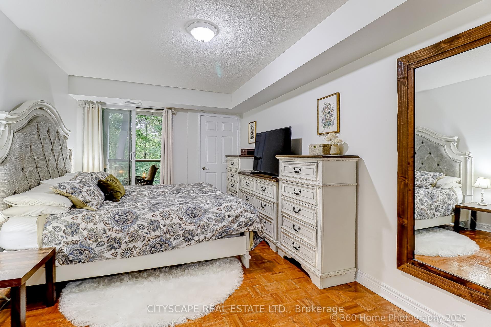 Photo 9 of Unit 101, 245 Pine Grove Road, Vaughan, Islington Woods — HOMEH