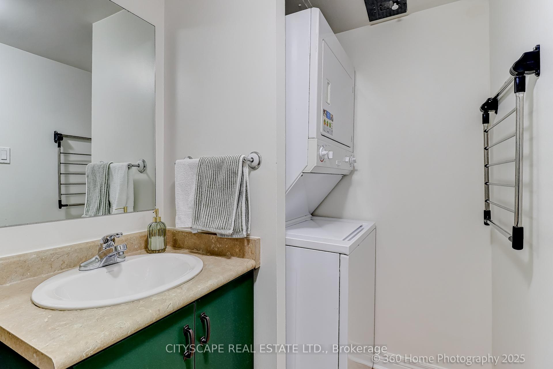 Photo 11 of Unit 101, 245 Pine Grove Road, Vaughan, Islington Woods — HOMEH