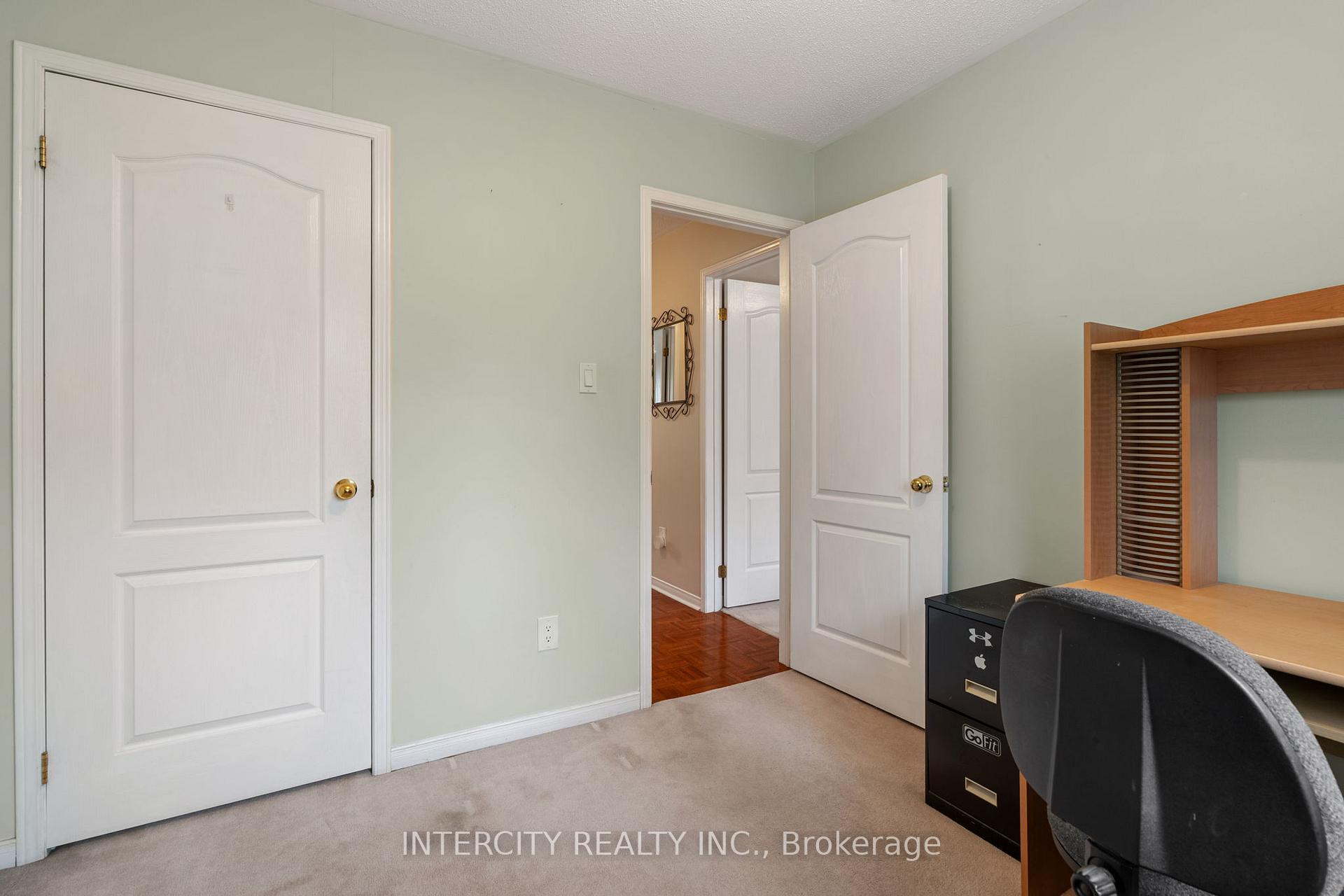 Photo 25 of Unit 17, 15 Pottery Place, Vaughan, East Woodbridge — HOMEH