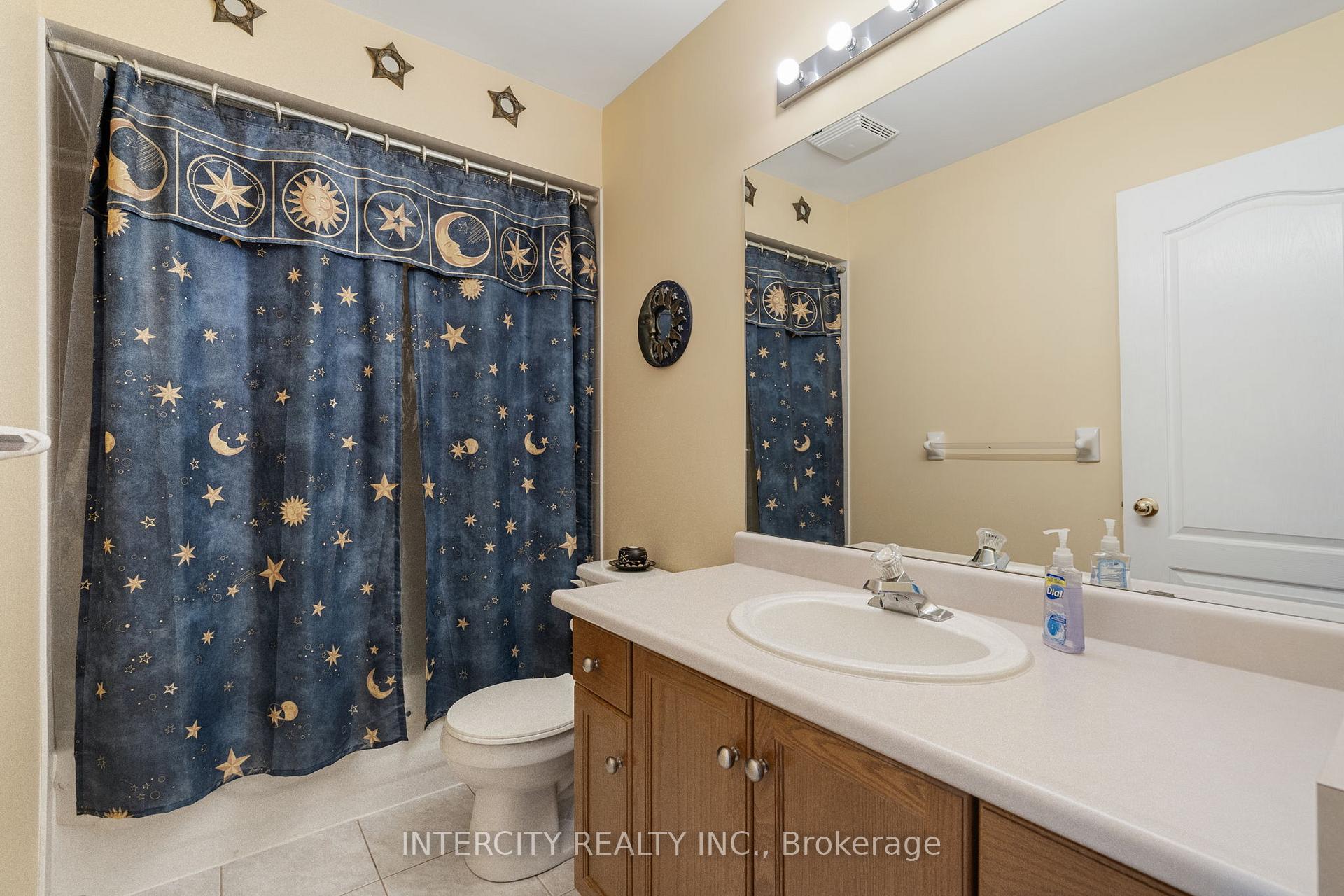 Photo 30 of Unit 17, 15 Pottery Place, Vaughan, East Woodbridge — HOMEH