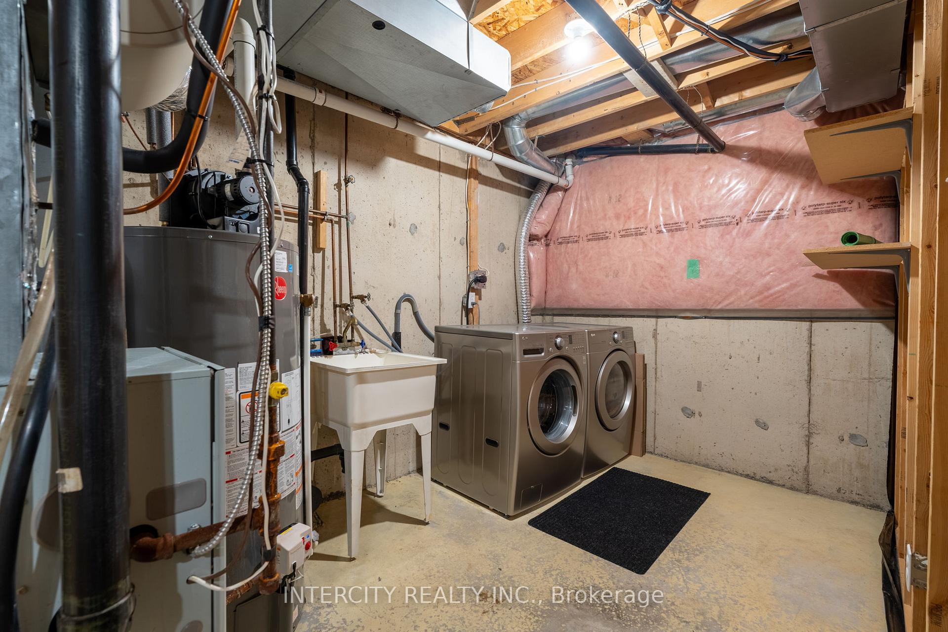 Photo 38 of Unit 17, 15 Pottery Place, Vaughan, East Woodbridge — HOMEH
