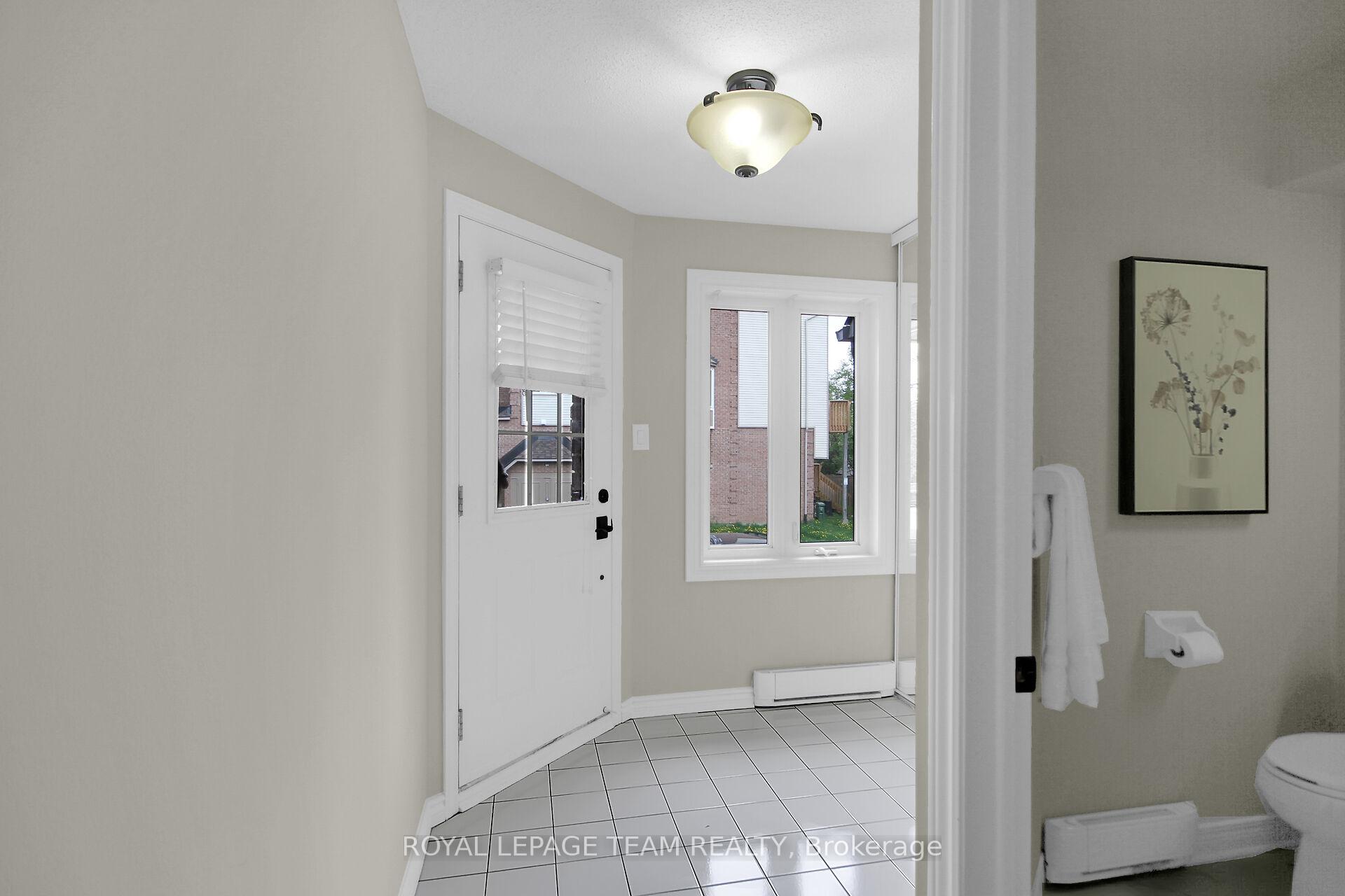 Photo 6 of 462 Briston Private, Ottawa, Hunt Club Park — HOMEH