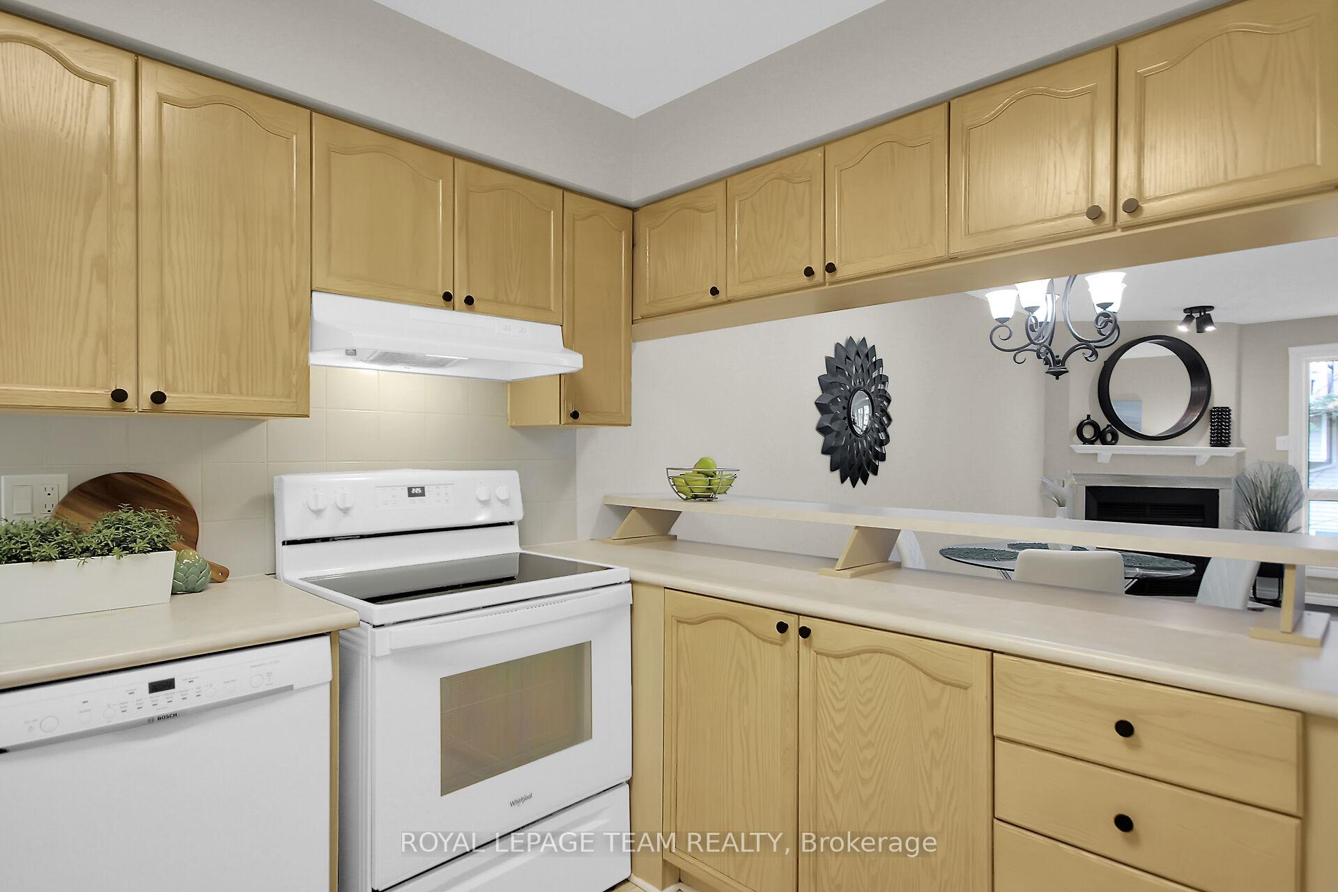 Photo 10 of 462 Briston Private, Ottawa, Hunt Club Park — HOMEH
