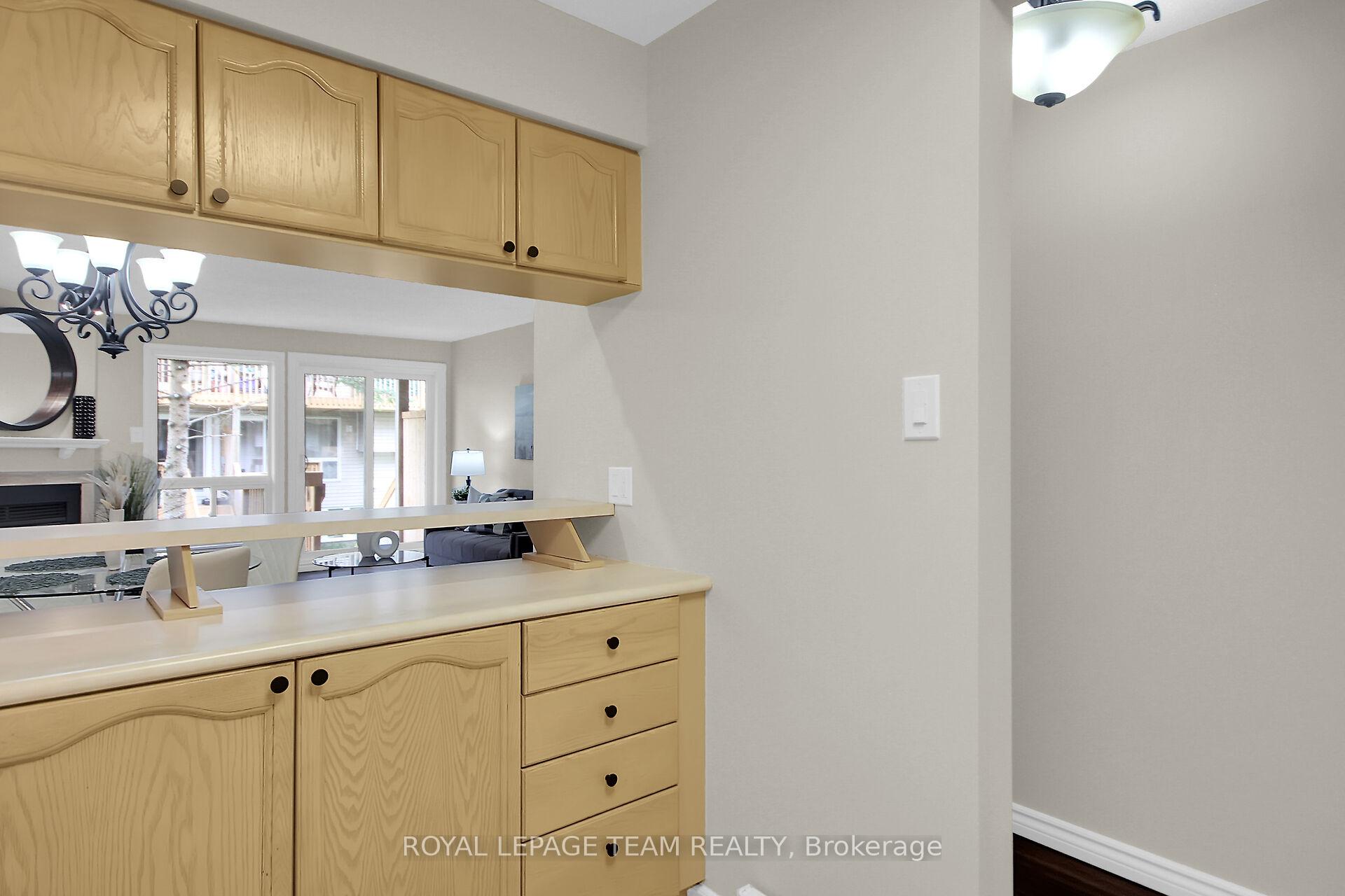 Photo 12 of 462 Briston Private, Ottawa, Hunt Club Park — HOMEH