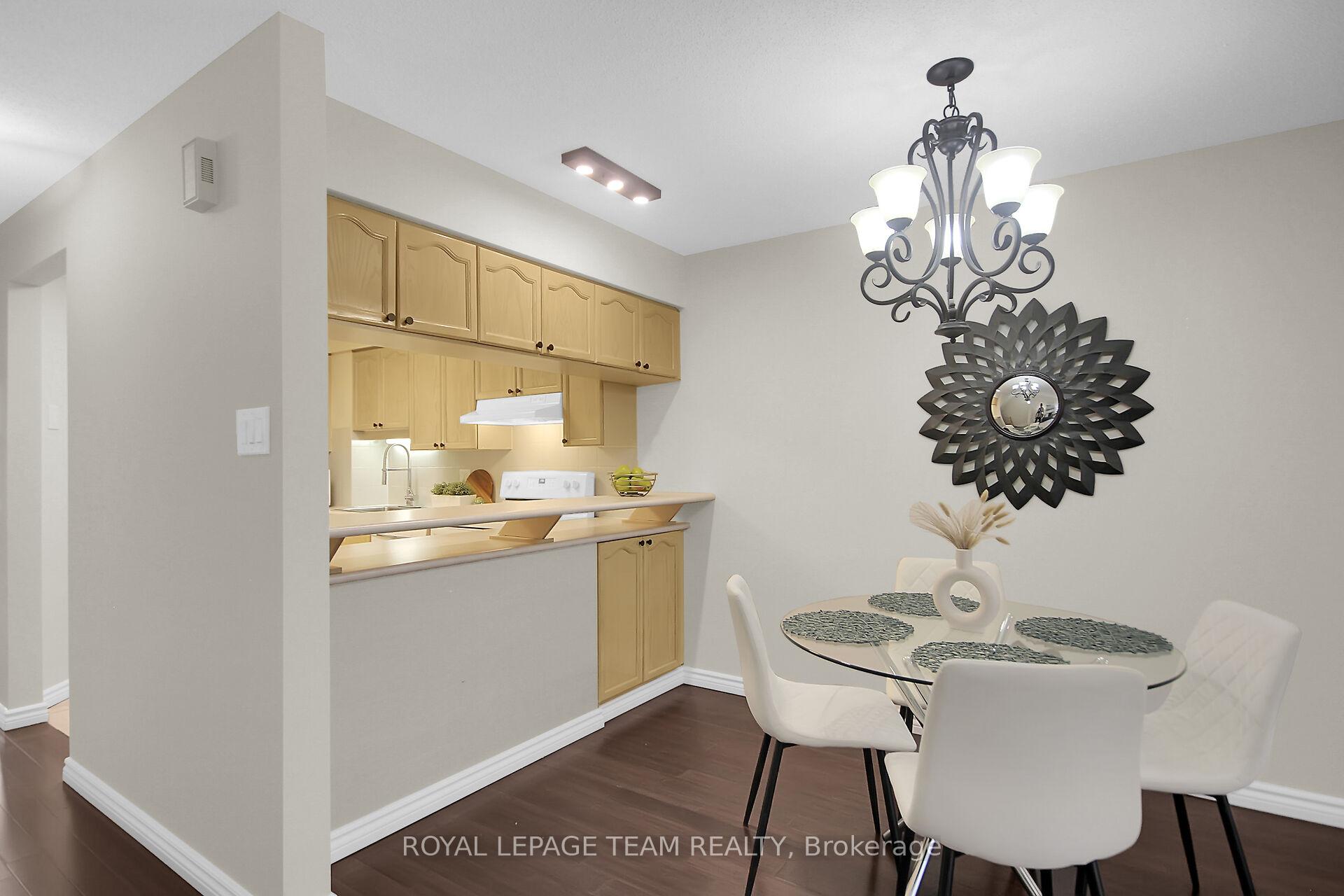Photo 17 of 462 Briston Private, Ottawa, Hunt Club Park — HOMEH