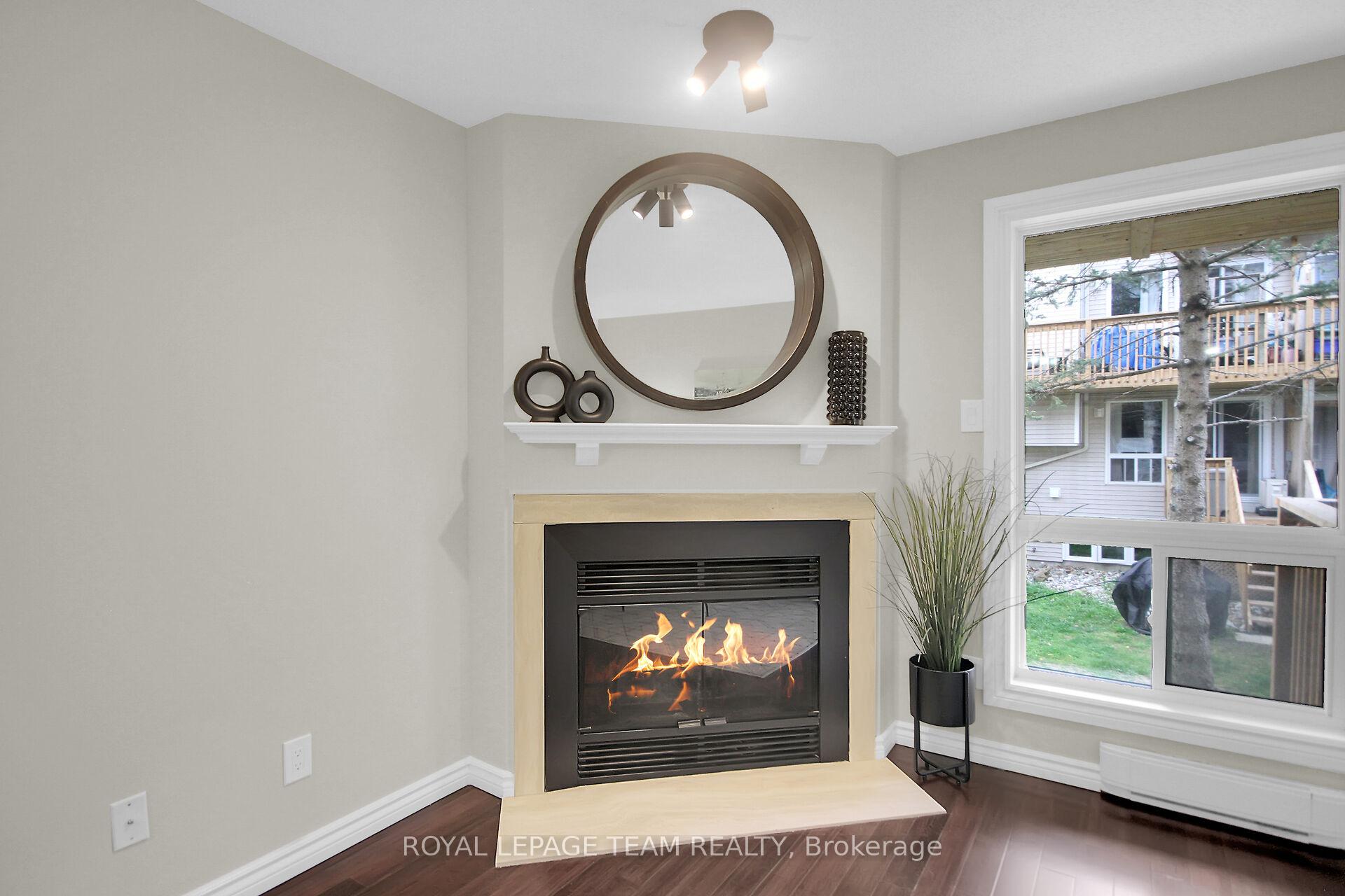 Photo 25 of 462 Briston Private, Ottawa, Hunt Club Park — HOMEH