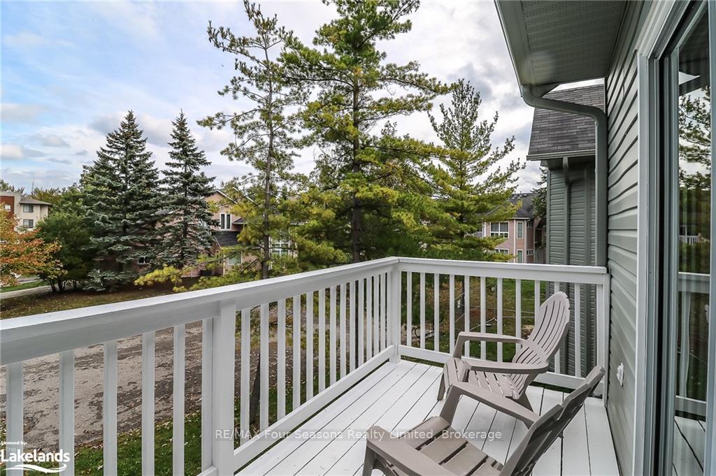 Photo 22 of 158 Fairway Crescent, Collingwood — HOMEH