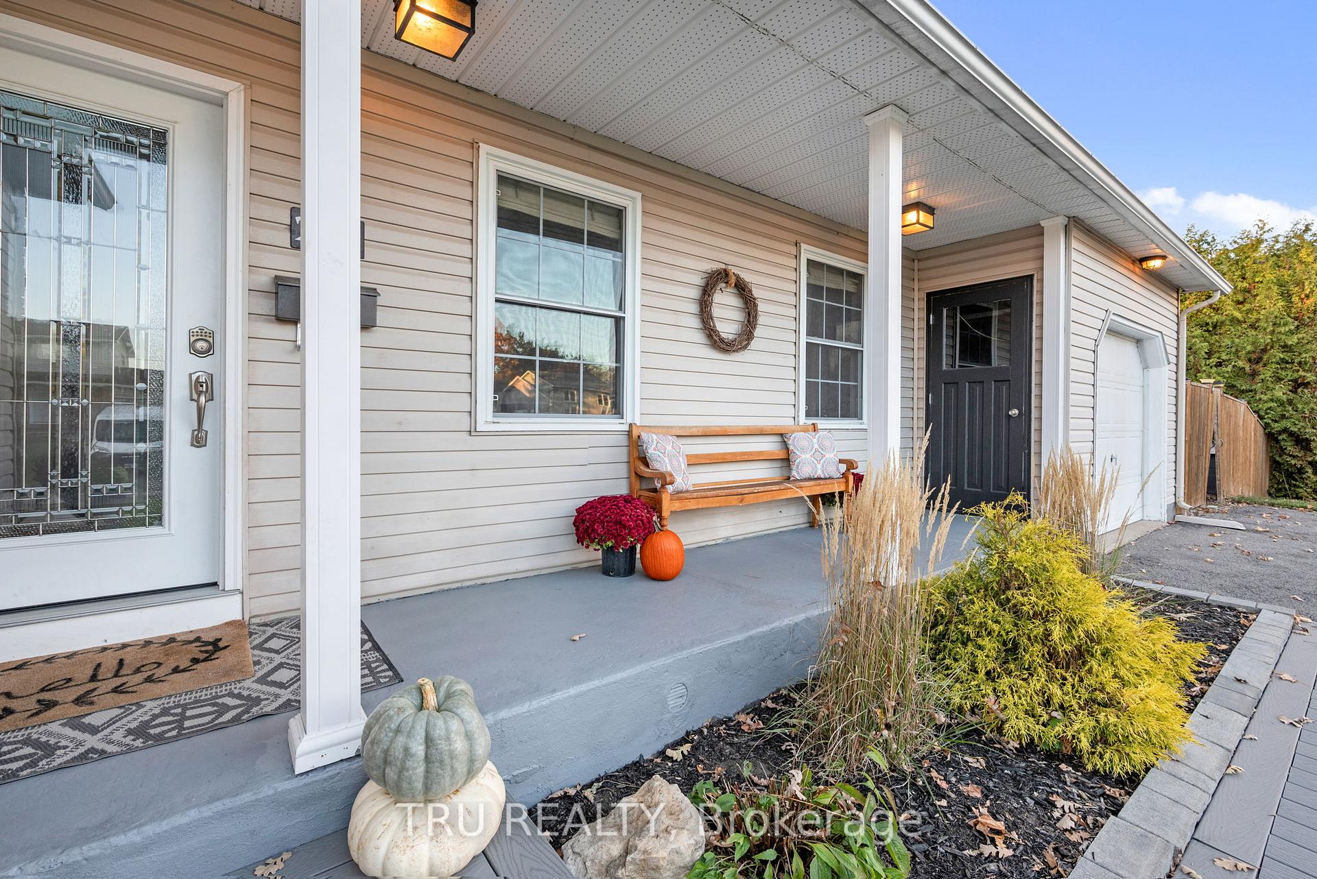 Photo 4 of 27 Duncan Street, Carleton Place — HOMEH
