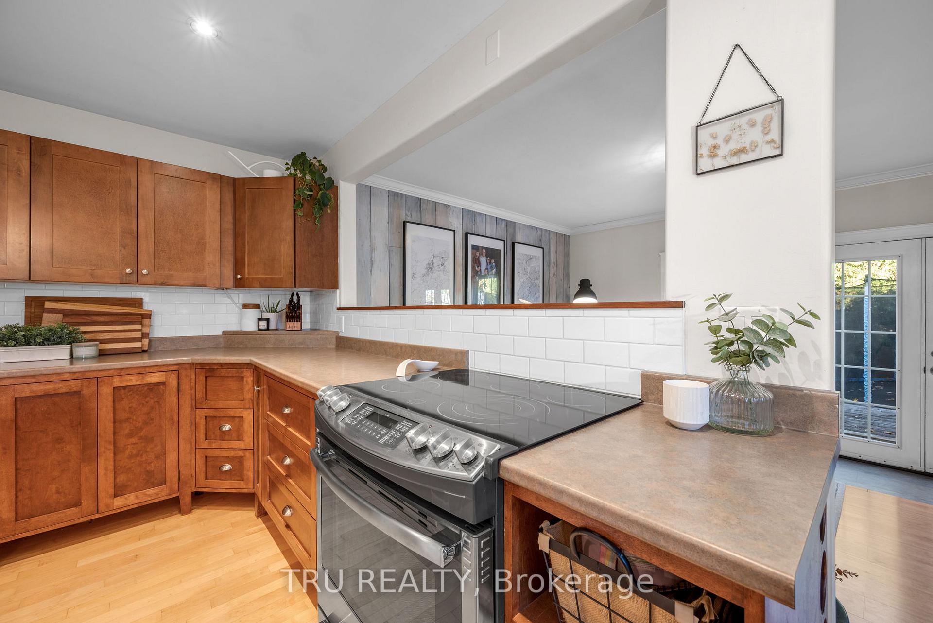Photo 14 of 27 Duncan Street, Carleton Place — HOMEH
