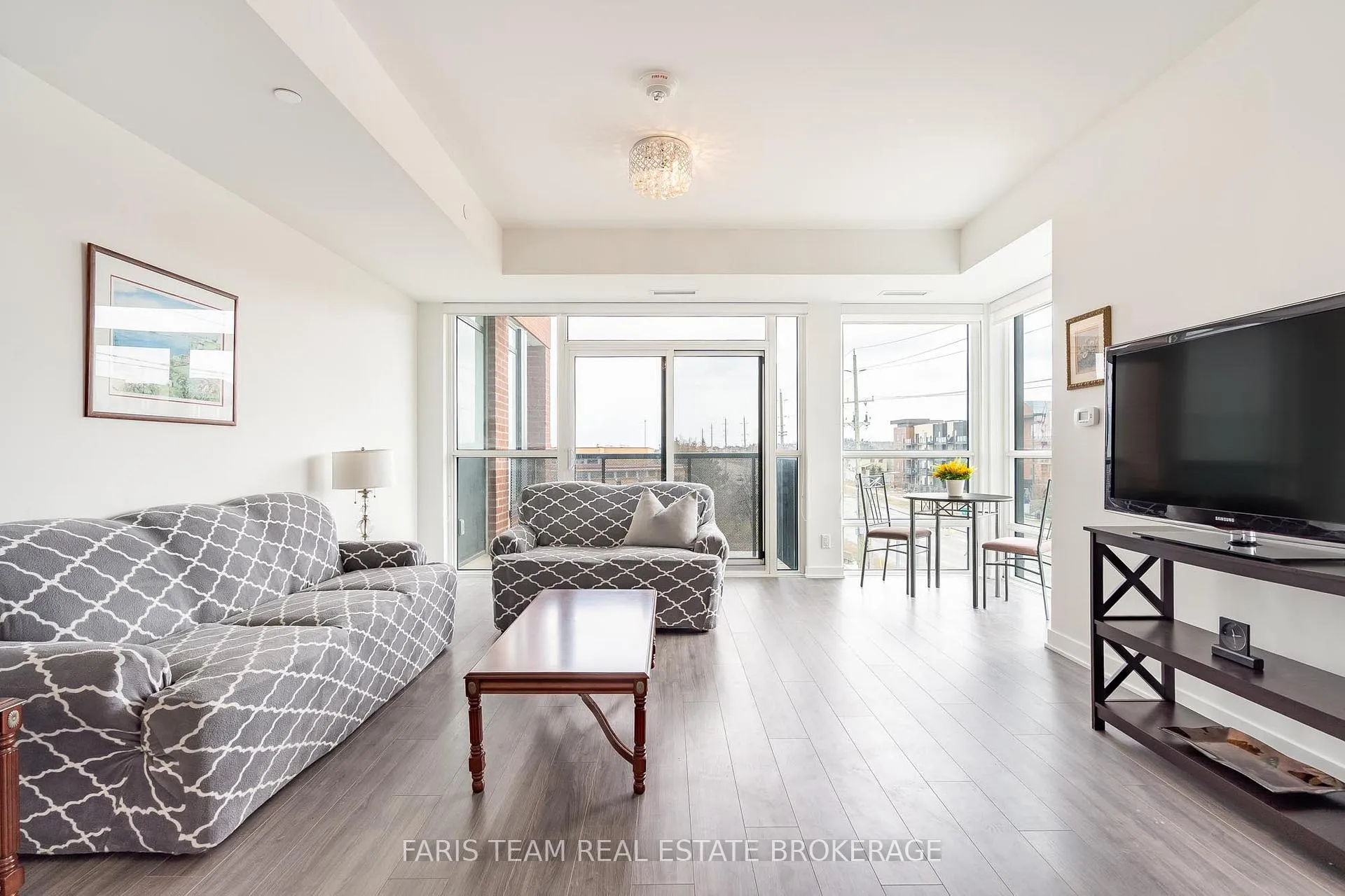Photo 8 of Unit 311, 681 Yonge Street, Barrie, Painswick South — HOMEH
