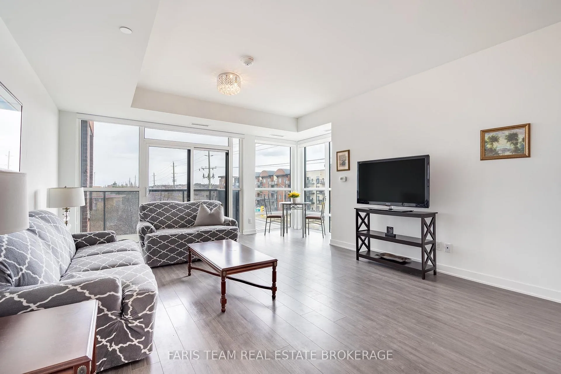 Photo 9 of Unit 311, 681 Yonge Street, Barrie, Painswick South — HOMEH