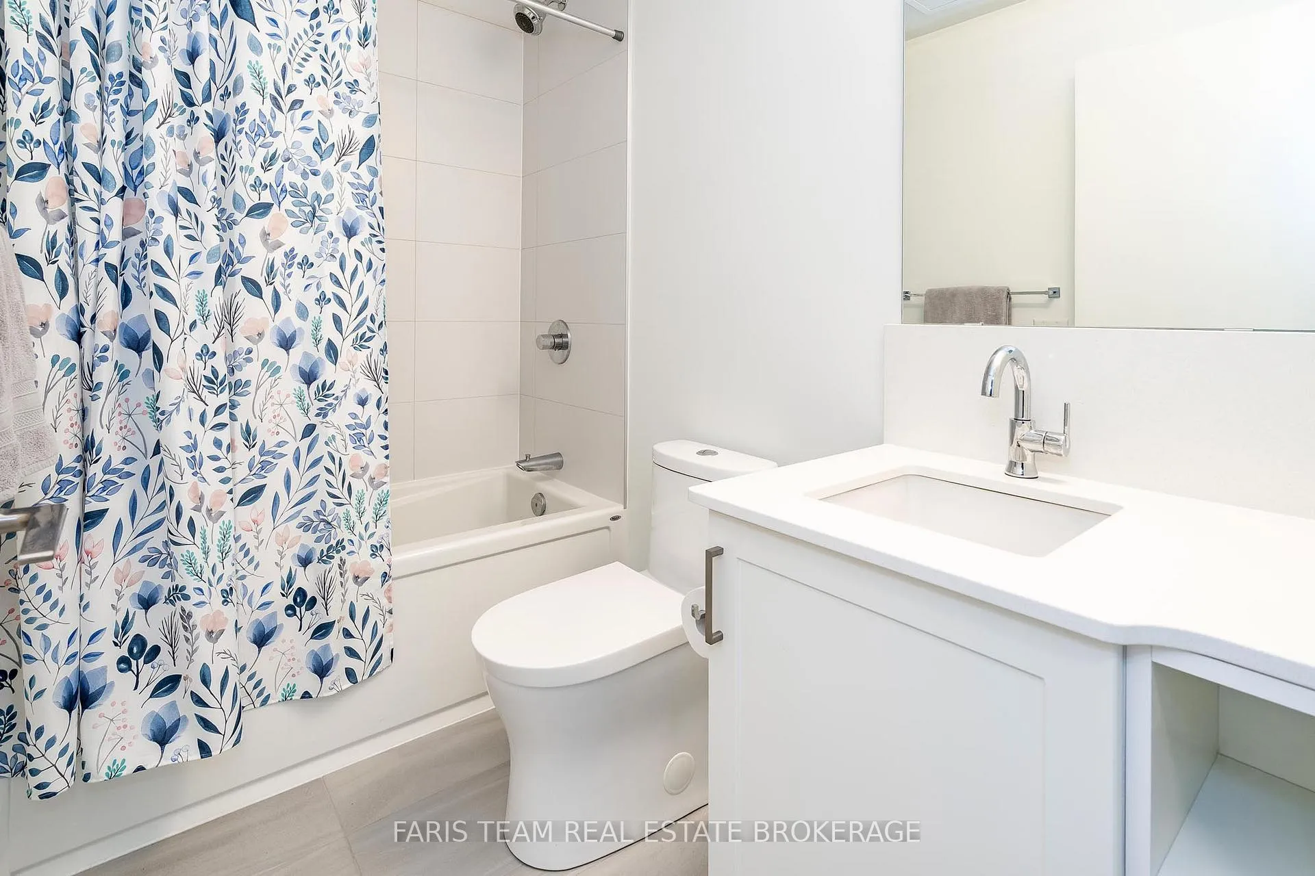 Photo 18 of Unit 311, 681 Yonge Street, Barrie, Painswick South — HOMEH