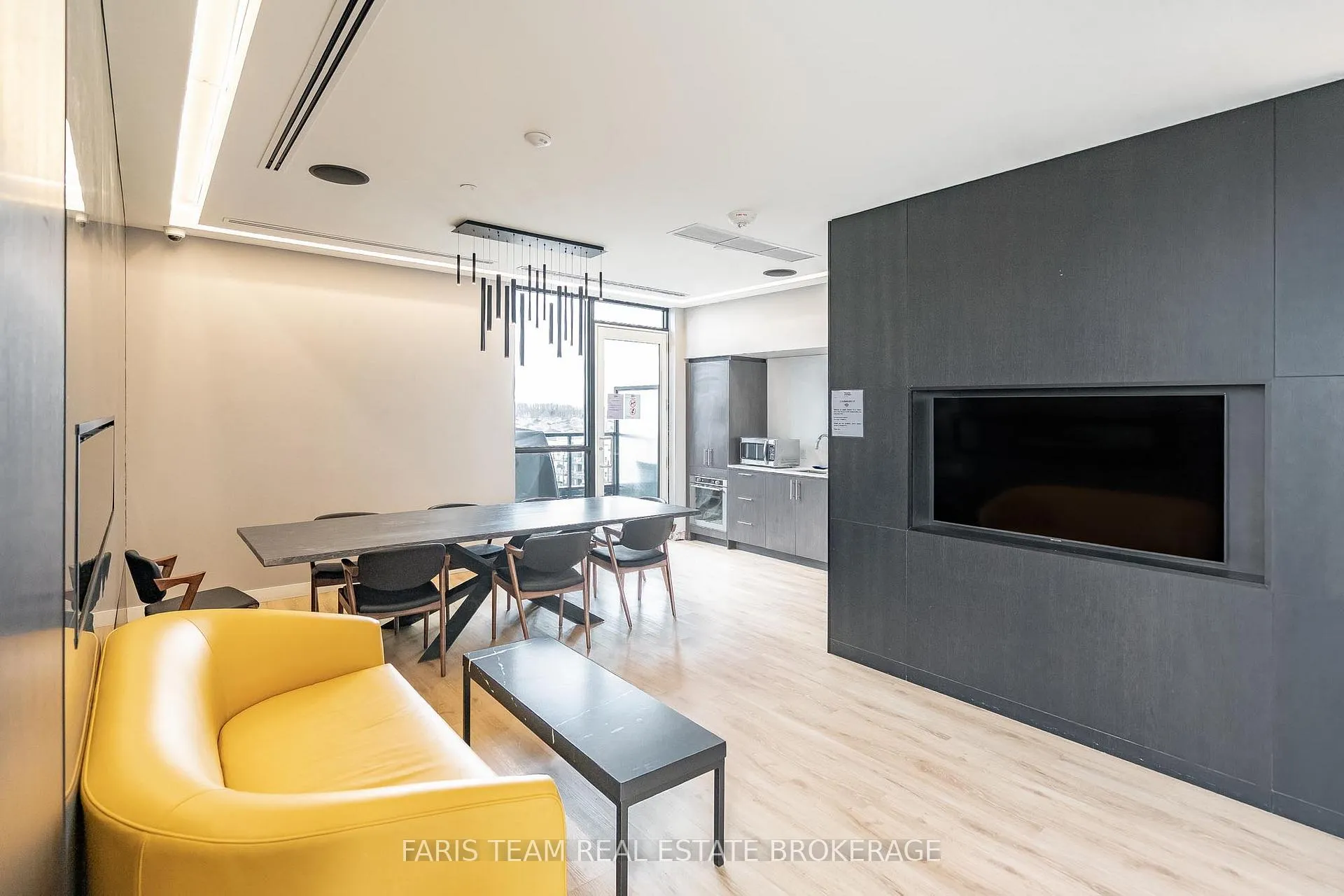 Photo 19 of Unit 311, 681 Yonge Street, Barrie, Painswick South — HOMEH