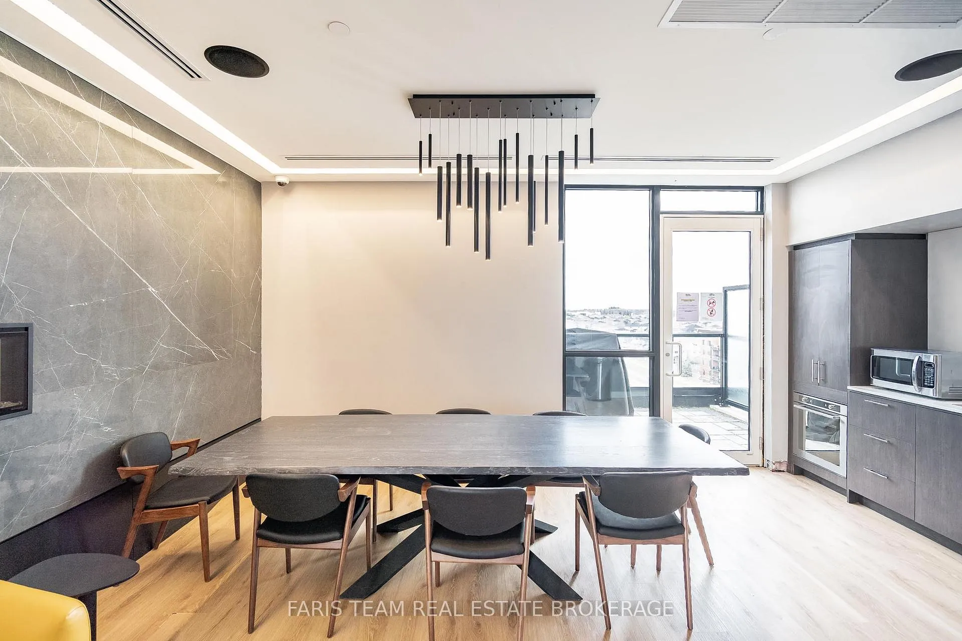 Photo 20 of Unit 311, 681 Yonge Street, Barrie, Painswick South — HOMEH