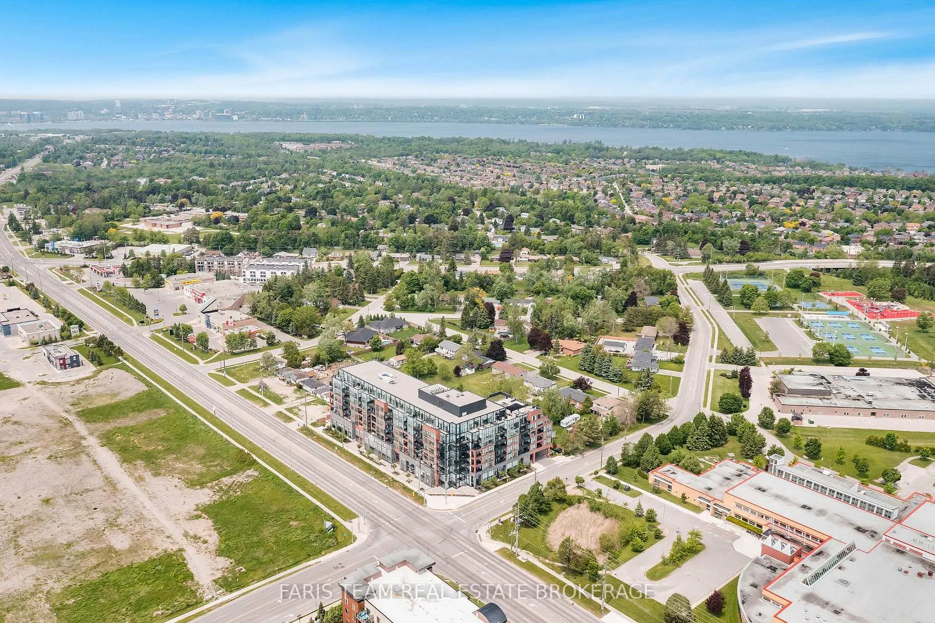 Photo 31 of Unit 311, 681 Yonge Street, Barrie, Painswick South — HOMEH