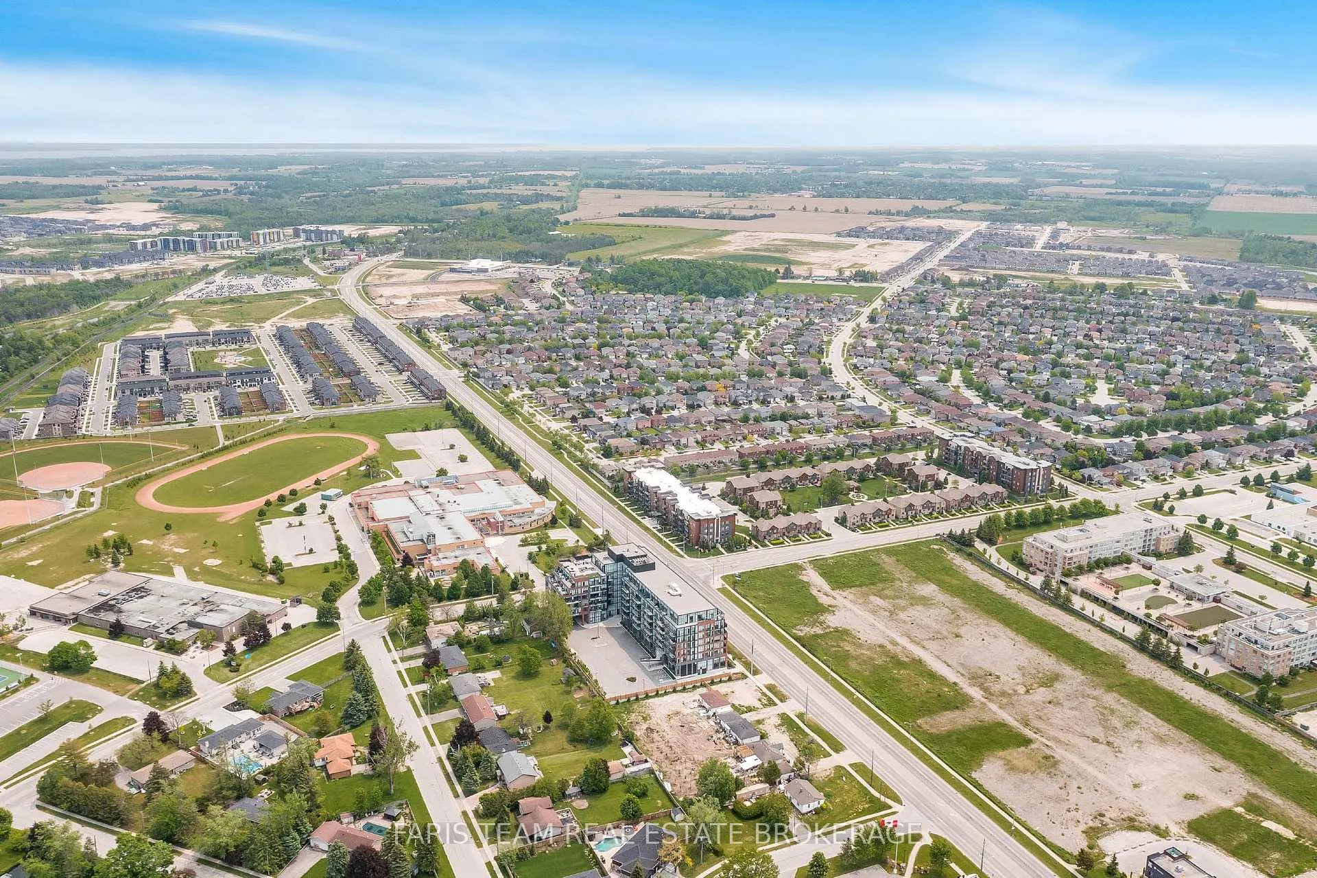 Photo 32 of Unit 311, 681 Yonge Street, Barrie, Painswick South — HOMEH