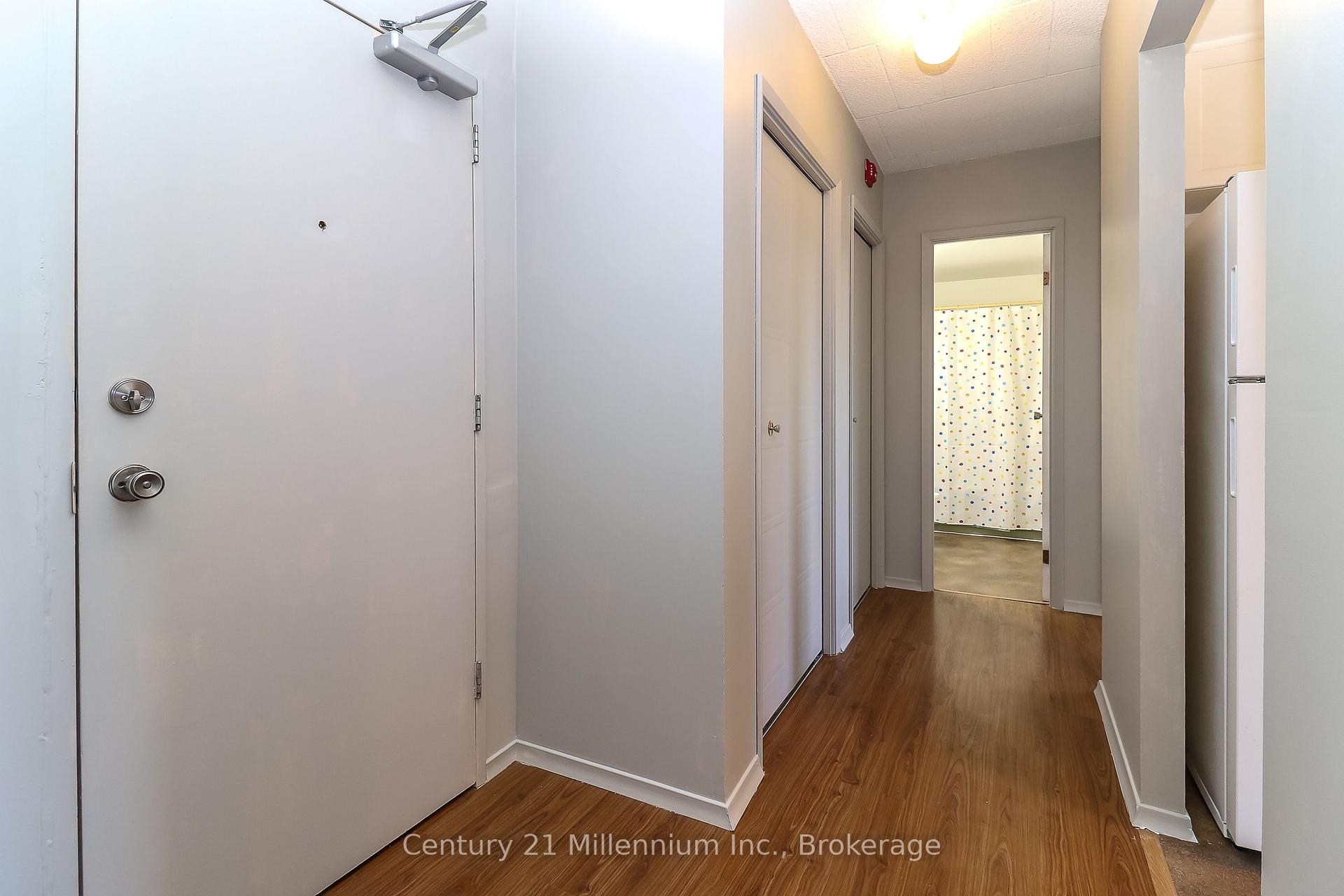 Photo 5 of Unit 406, 184 Eighth Street, Collingwood — HOMEH