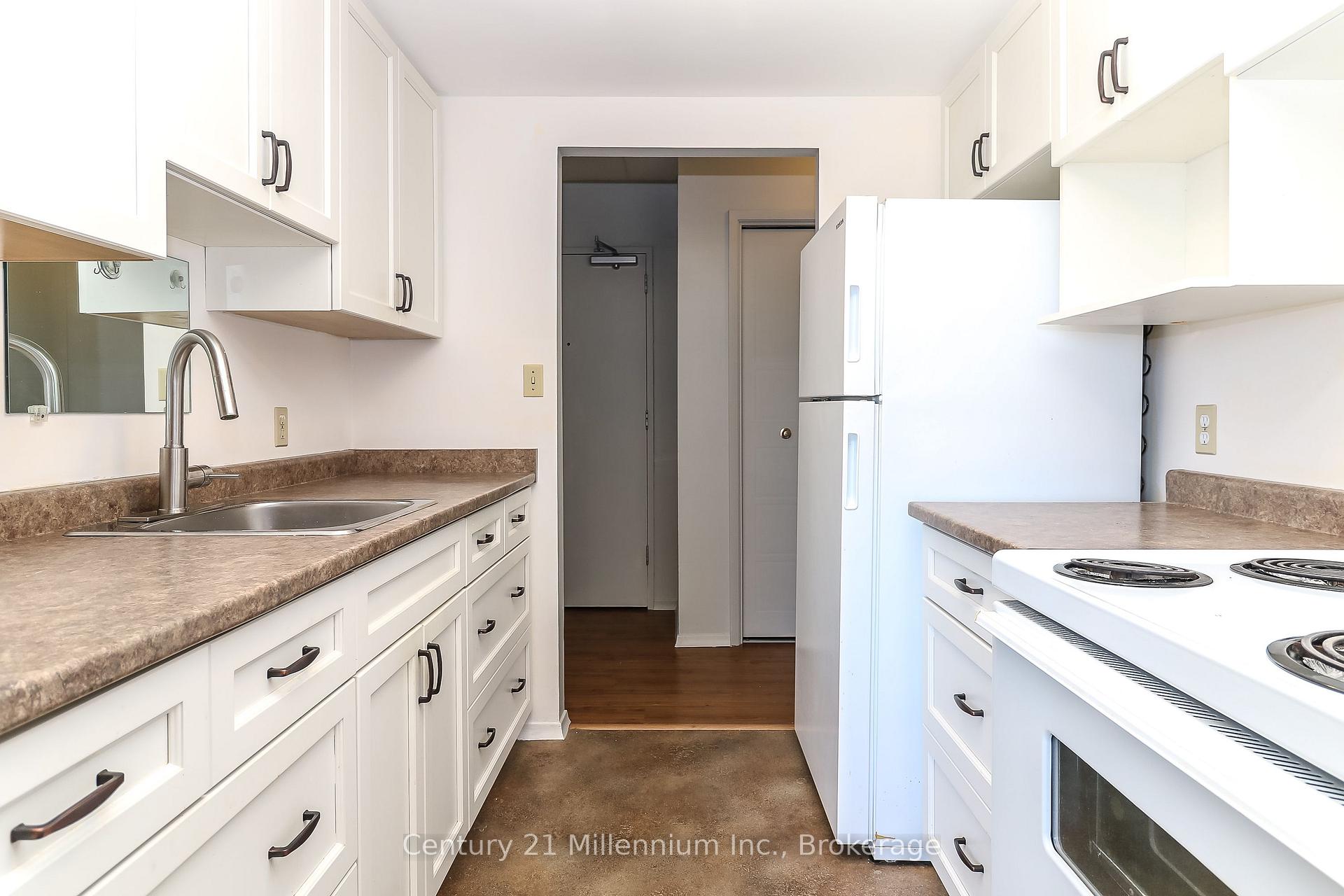 Photo 6 of Unit 406, 184 Eighth Street, Collingwood — HOMEH