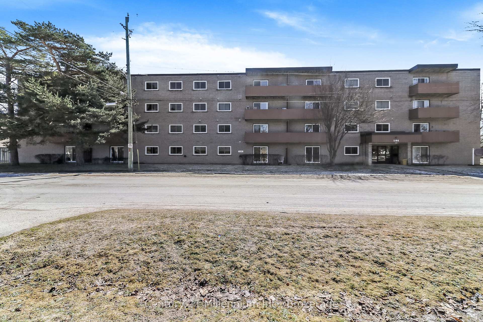 Photo 18 of Unit 406, 184 Eighth Street, Collingwood — HOMEH