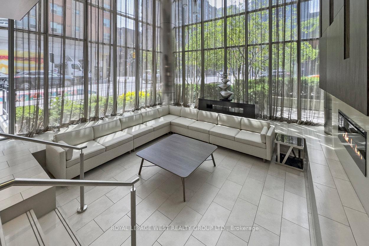 Photo 3 of Unit 201, 320 Richmond Street E, Toronto, Moss Park — HOMEH
