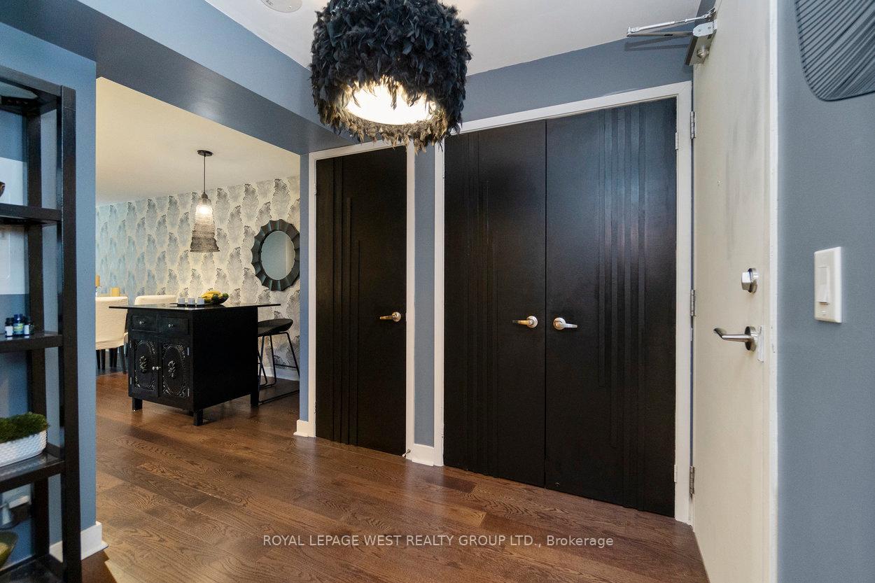 Photo 5 of Unit 201, 320 Richmond Street E, Toronto, Moss Park — HOMEH