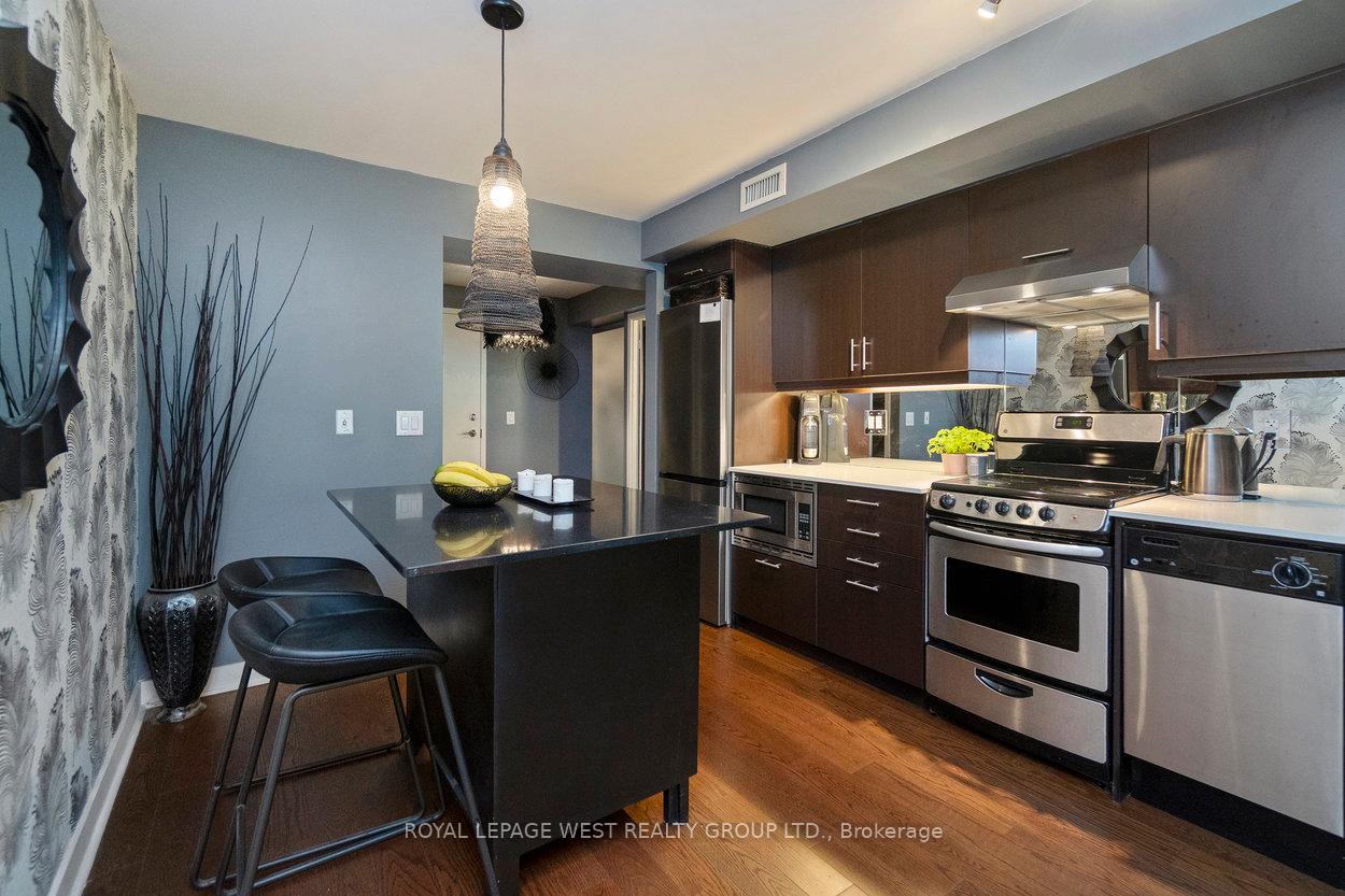 Photo 9 of Unit 201, 320 Richmond Street E, Toronto, Moss Park — HOMEH