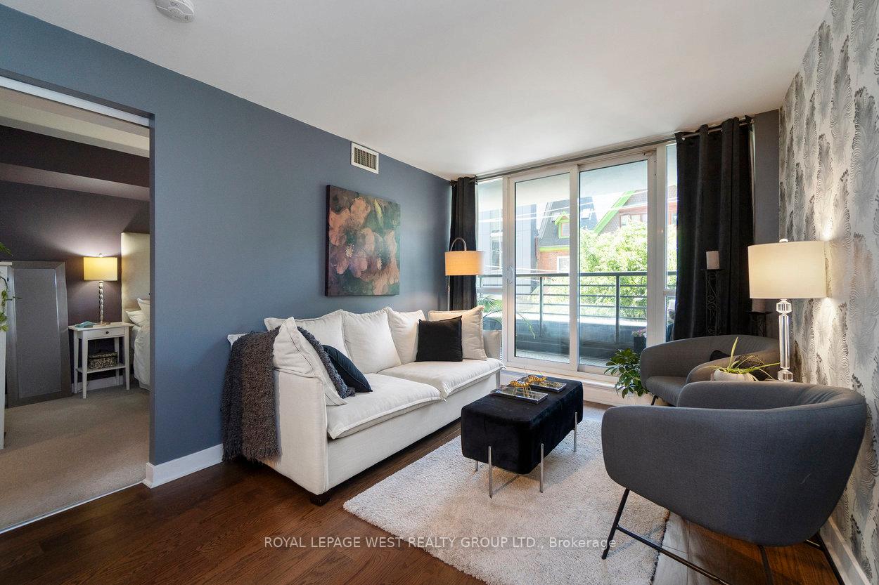 Photo 11 of Unit 201, 320 Richmond Street E, Toronto, Moss Park — HOMEH