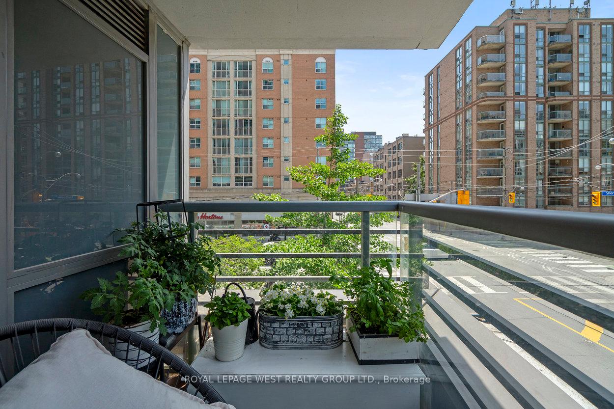Photo 25 of Unit 201, 320 Richmond Street E, Toronto, Moss Park — HOMEH
