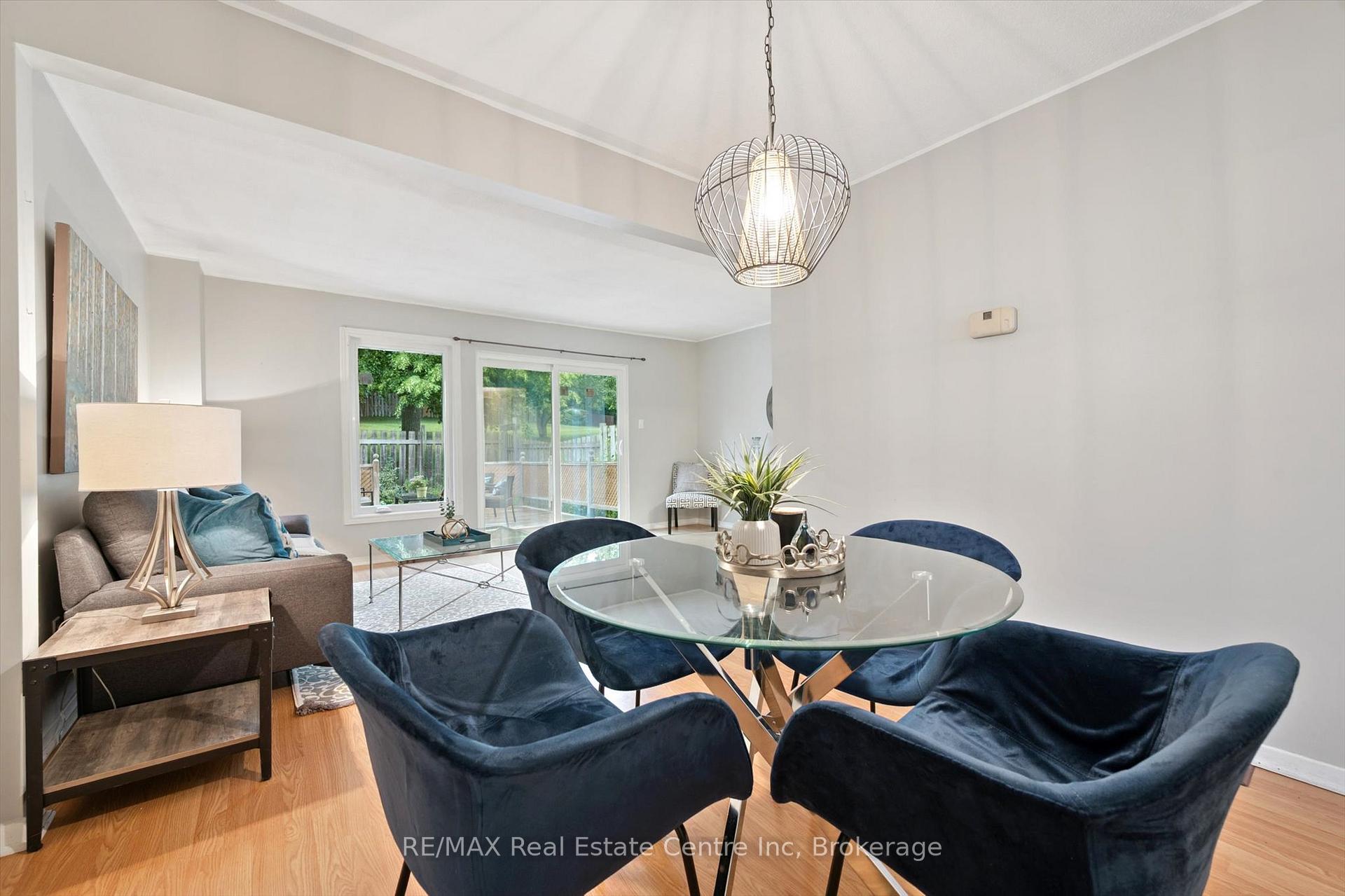 Photo 8 of 107 Dovercliffe Road, Guelph, Dovercliffe Park/Old University — HOMEH