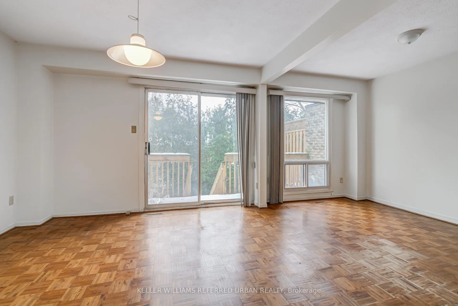 Photo 12 of Unit 18, 653 Village Parkway, Markham, Unionville — HOMEH