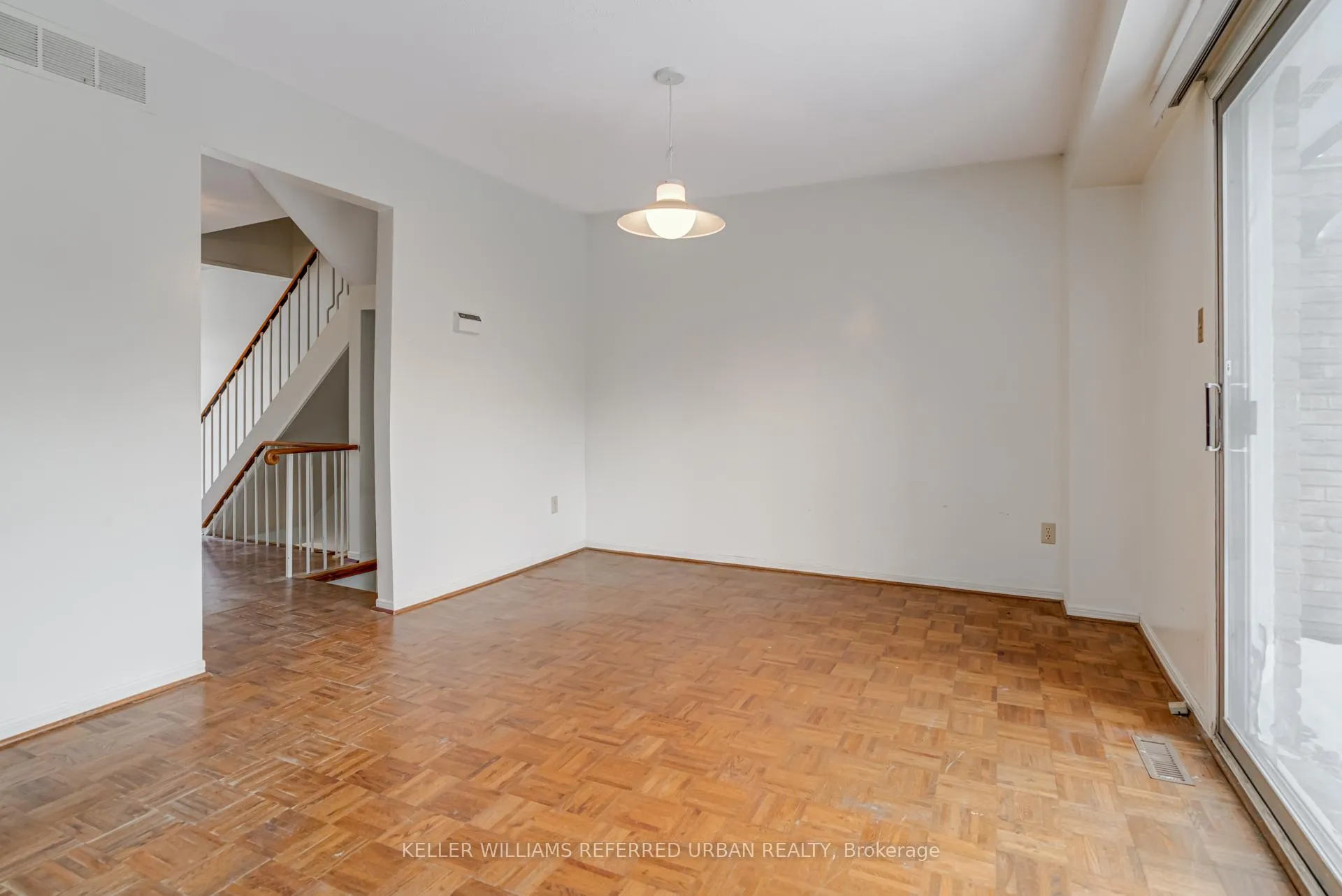Photo 14 of Unit 18, 653 Village Parkway, Markham, Unionville — HOMEH