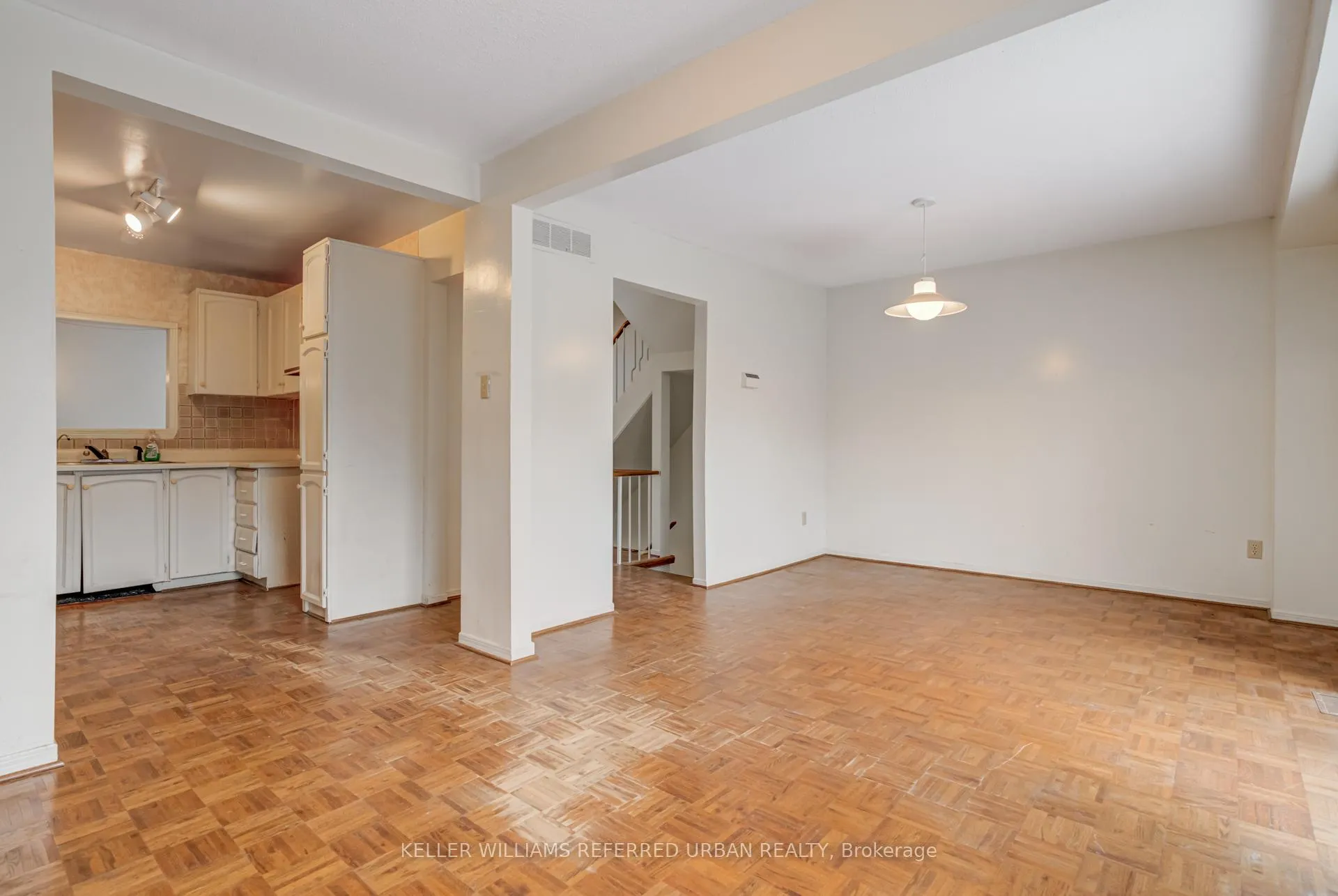 Photo 17 of Unit 18, 653 Village Parkway, Markham, Unionville — HOMEH