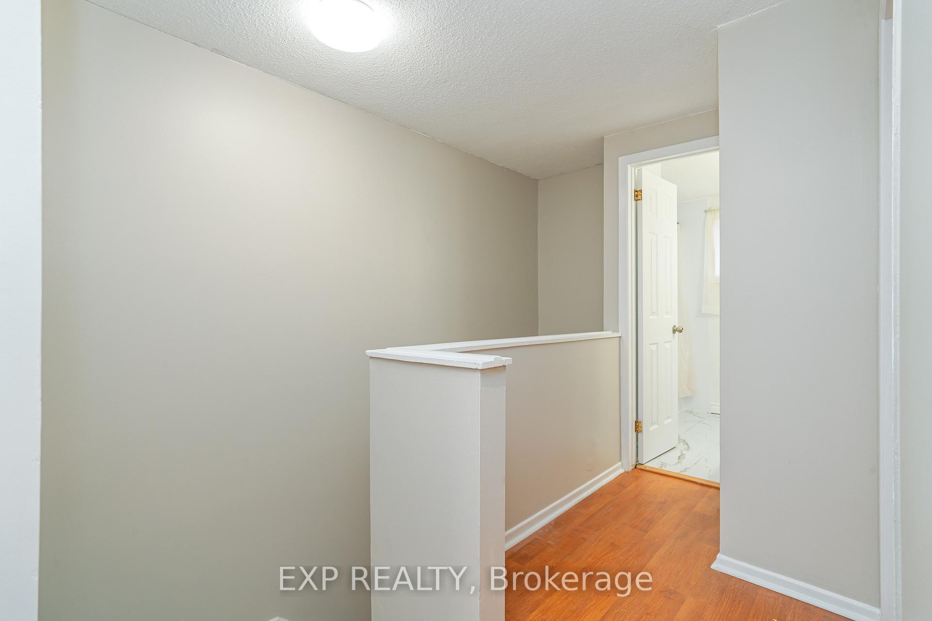 Photo 14 of Unit A, 3915 Old Richmond Road, Ottawa, Arbeatha Park — HOMEH