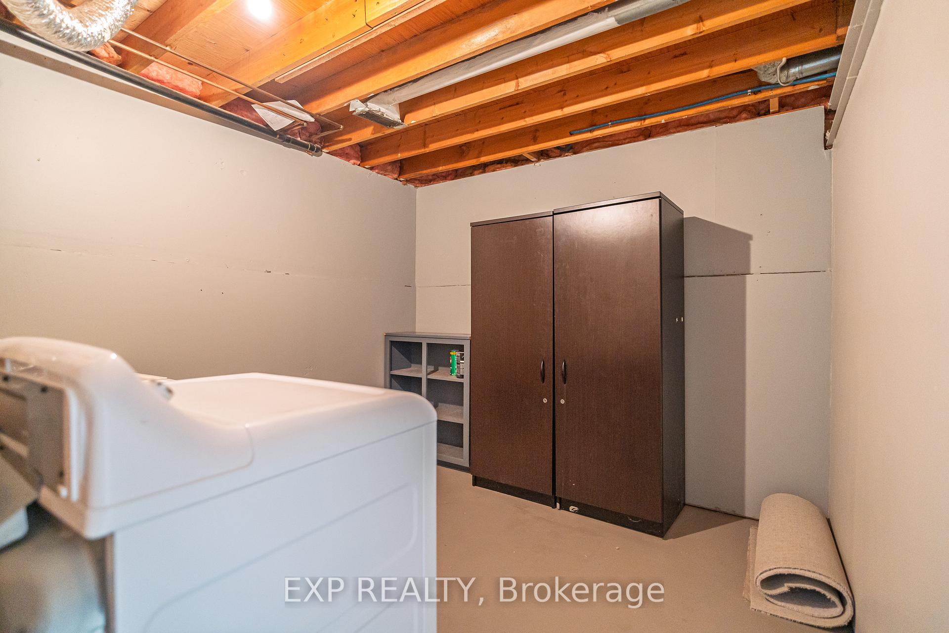 Photo 29 of Unit A, 3915 Old Richmond Road, Ottawa, Arbeatha Park — HOMEH