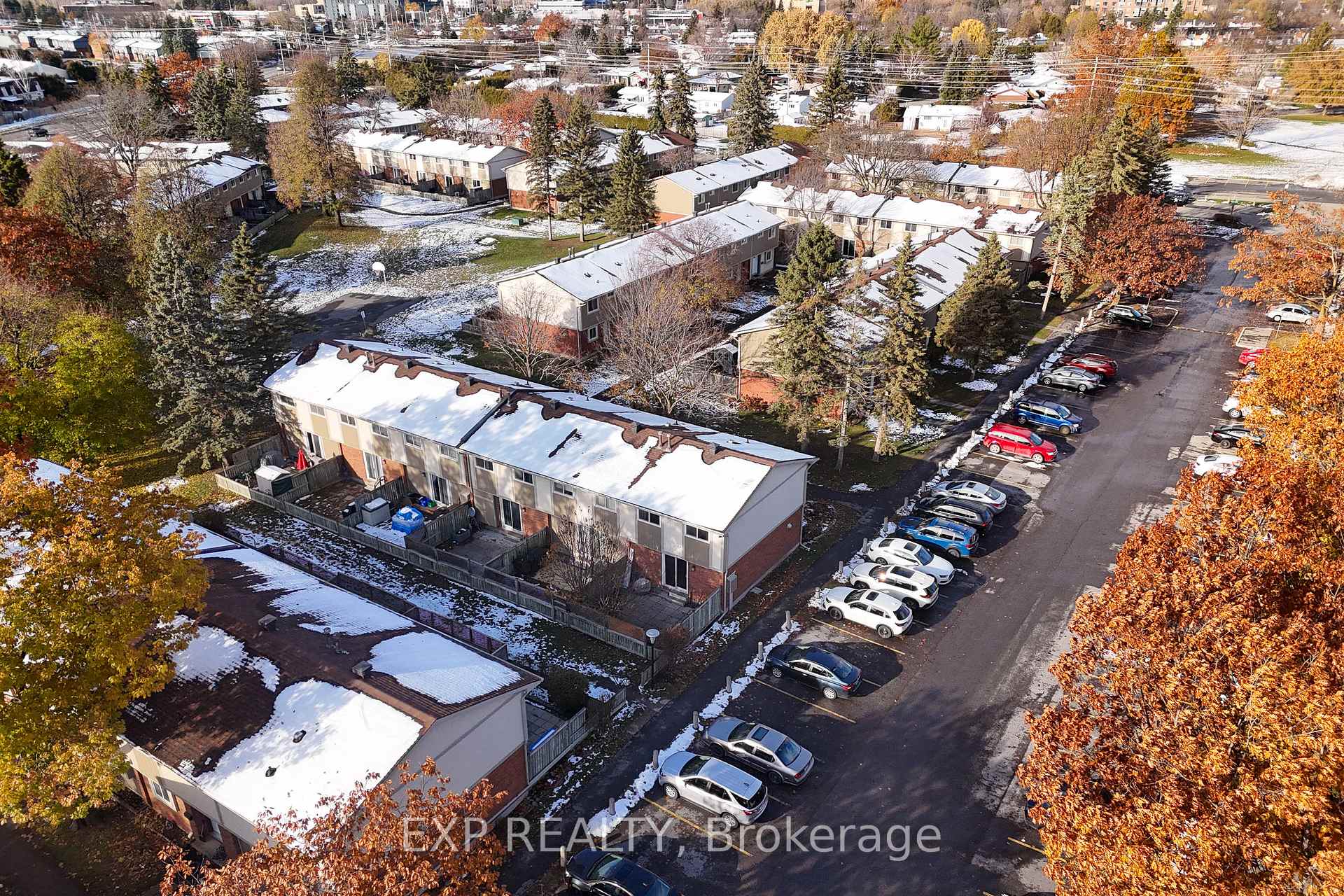 Photo 33 of Unit A, 3915 Old Richmond Road, Ottawa, Arbeatha Park — HOMEH
