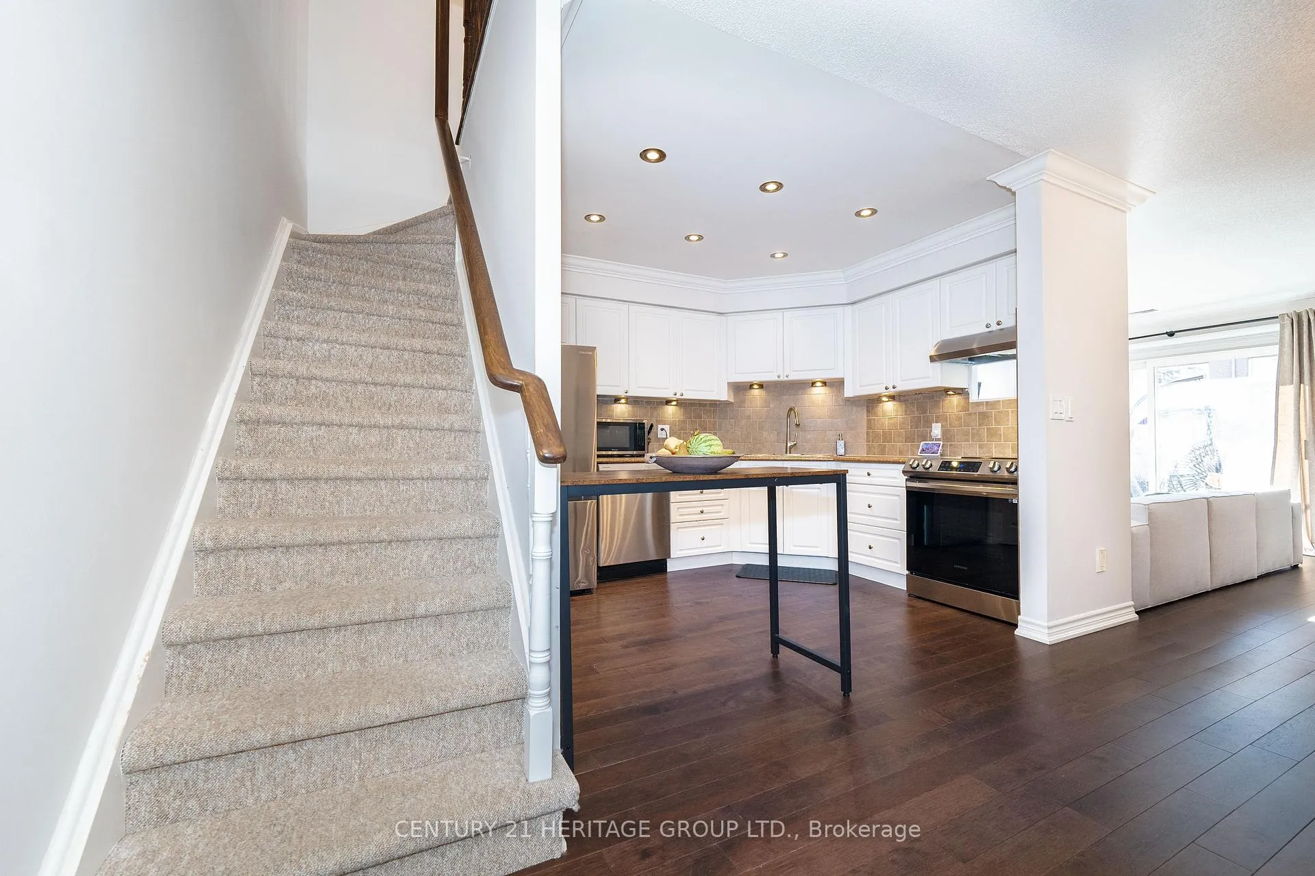 Photo 13 of Unit 500, 1400 The Esplanade Road N, Pickering, Liverpool — HOMEH