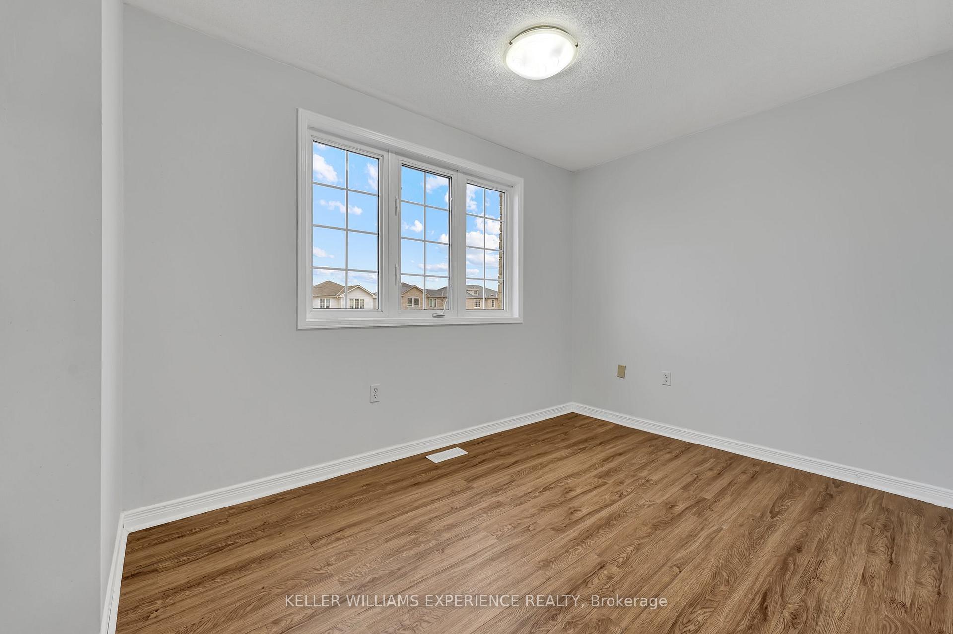 Photo 24 of 27 Admiral Crescent, Essa, Angus — HOMEH