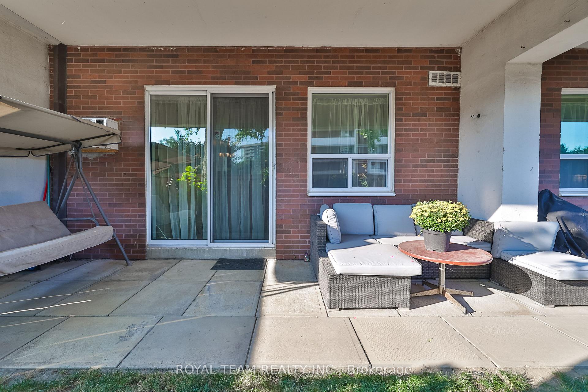 Photo 20 of Unit 104, 1 Royal Orchard Boulevard, Markham, Royal Orchard — HOMEH
