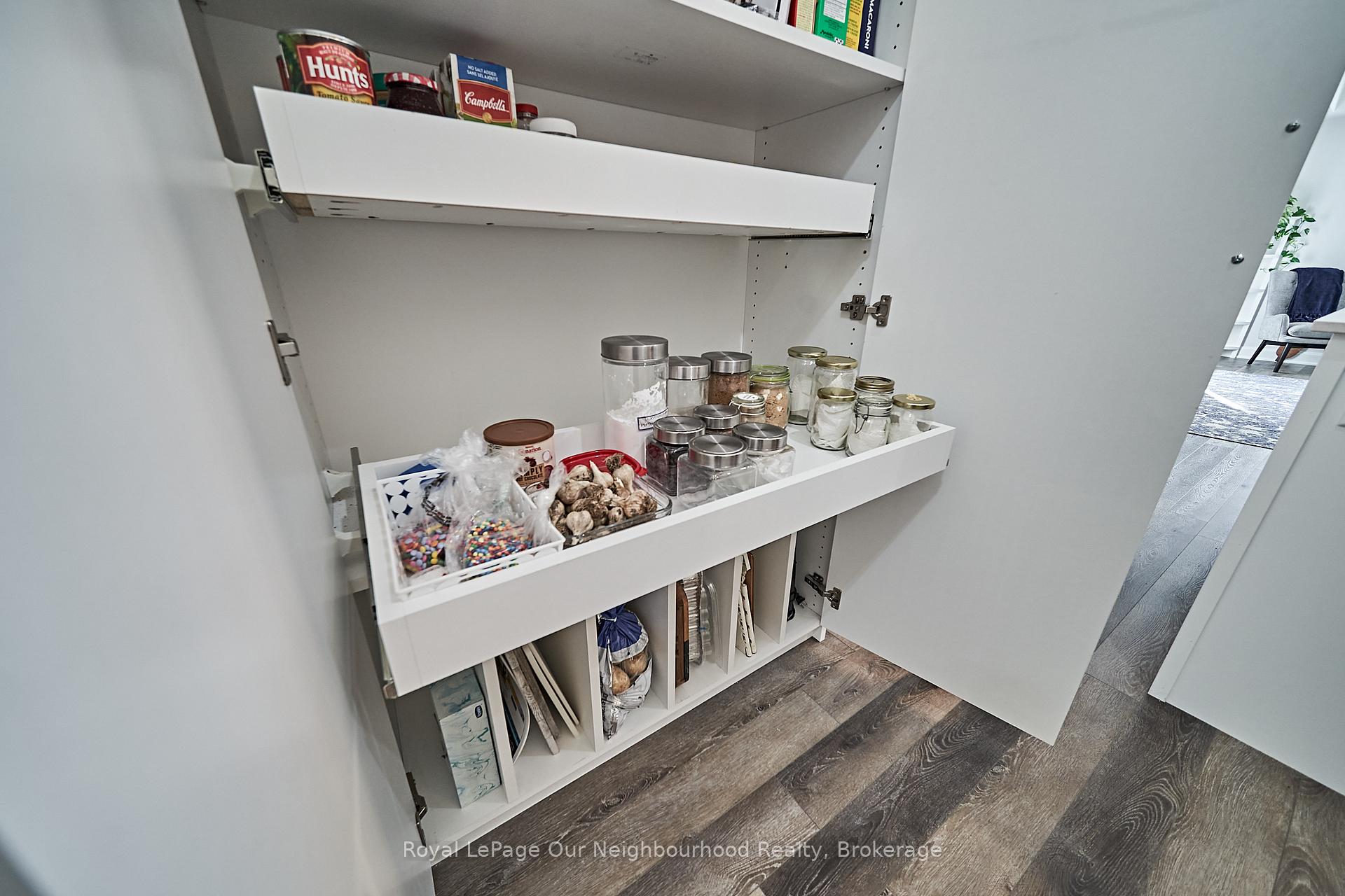 Photo 22 of Unit 218, 50 Lakebreeze Drive, Clarington, Newcastle — HOMEH