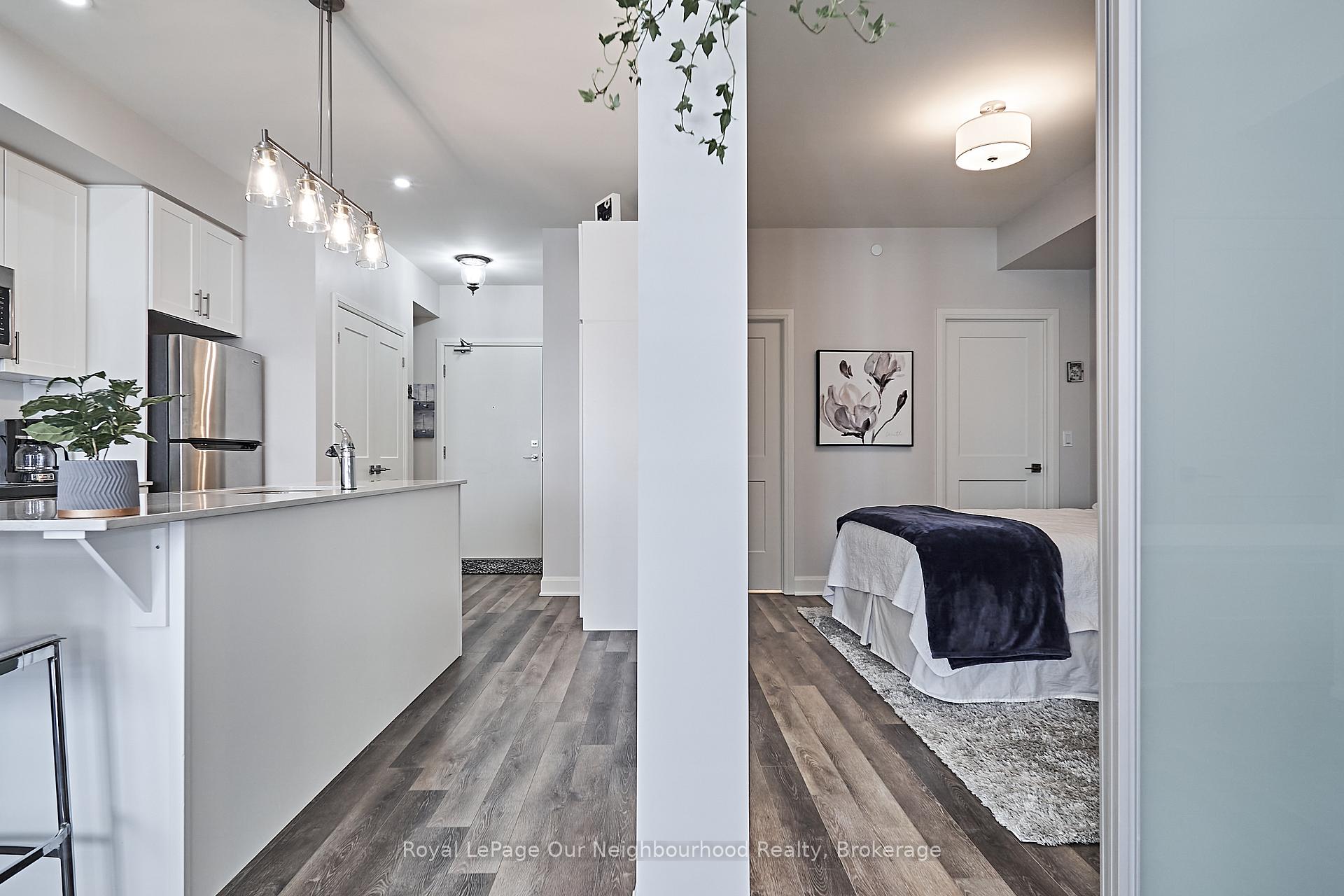Photo 32 of Unit 218, 50 Lakebreeze Drive, Clarington, Newcastle — HOMEH