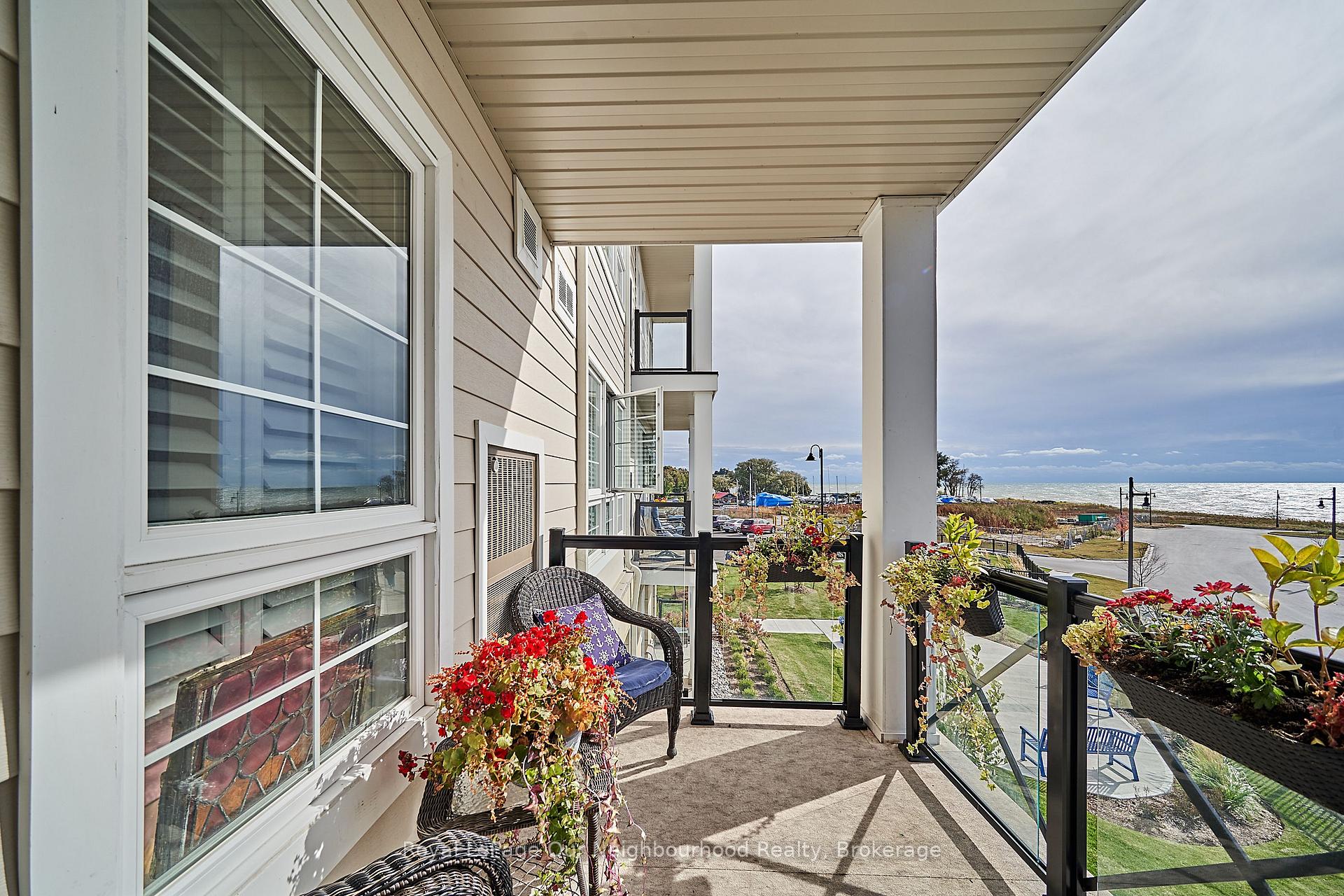 Photo 42 of Unit 218, 50 Lakebreeze Drive, Clarington, Newcastle — HOMEH