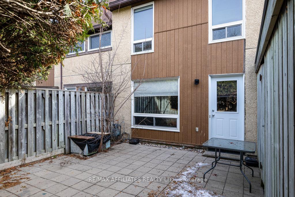 Photo 22 of Unit 41, 41 Bering Court, Ottawa, Kanata - Katimavik — HOMEH