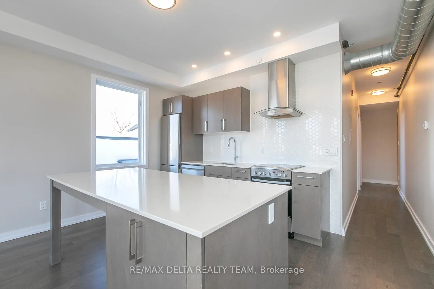 Photo 10 of Unit 405, 150 Greenfield Avenue, Ottawa, Ottawa East — HOMEH