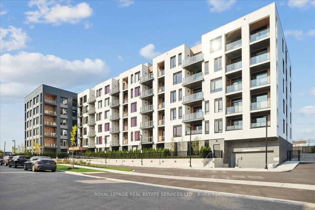 Front of Unit 202, 1440 Clarriage Court